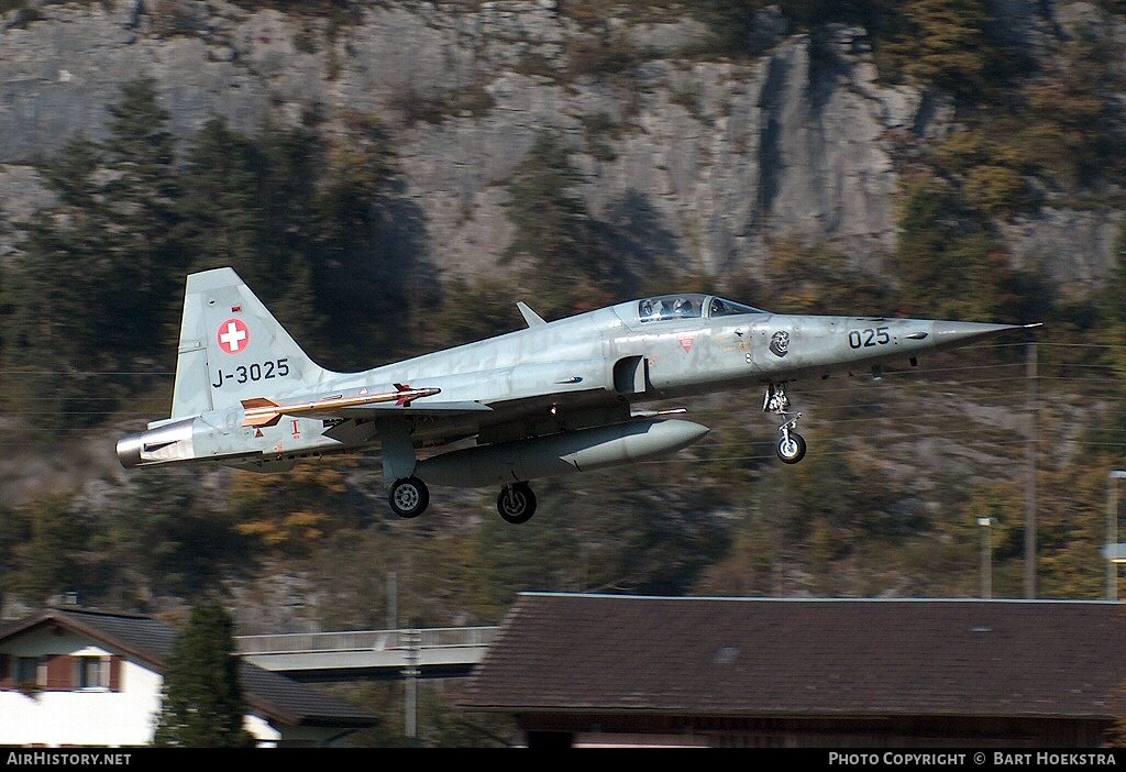 Aircraft Photo of J-3025 | Northrop F-5E Tiger II | Switzerland - Air Force | AirHistory.net #318777