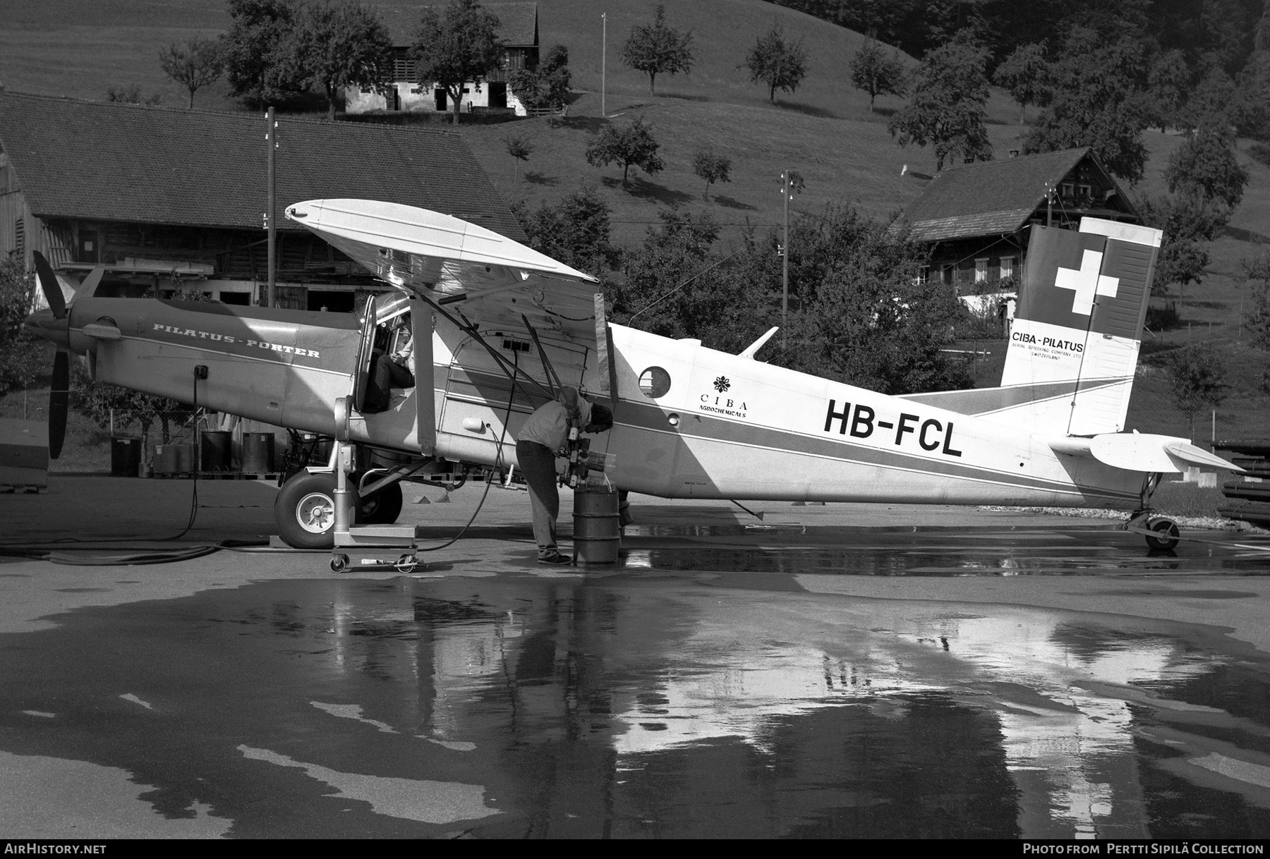 Aircraft Photo of HB-FCL | Pilatus PC-6/B1-H2 Turbo Porter | CIBA-Pilatus Aerial Spraying Company | AirHistory.net #318809