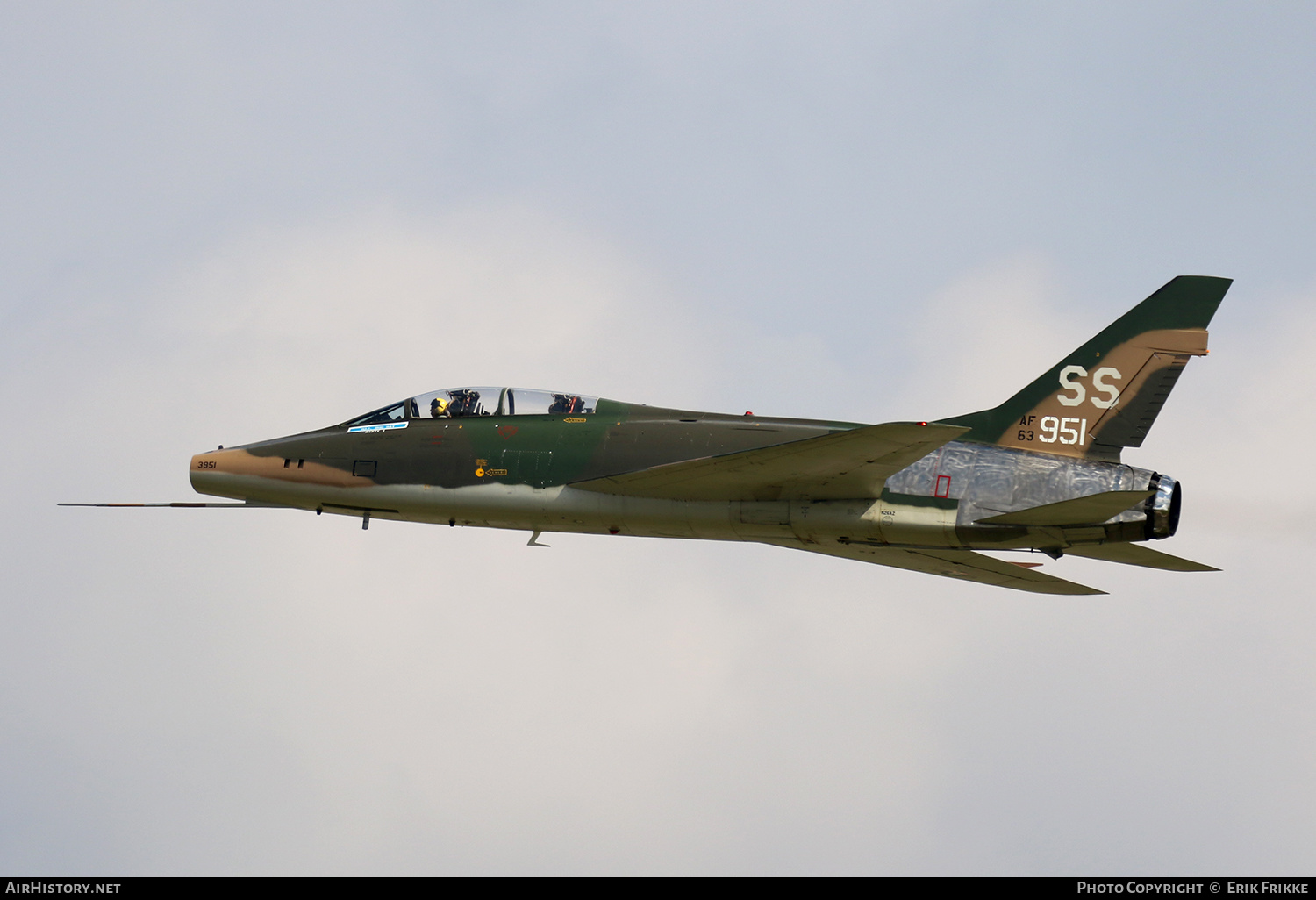 Aircraft Photo of N26AZ / 63-951 | North American TF-100F Super Sabre | USA - Air Force | AirHistory.net #318812