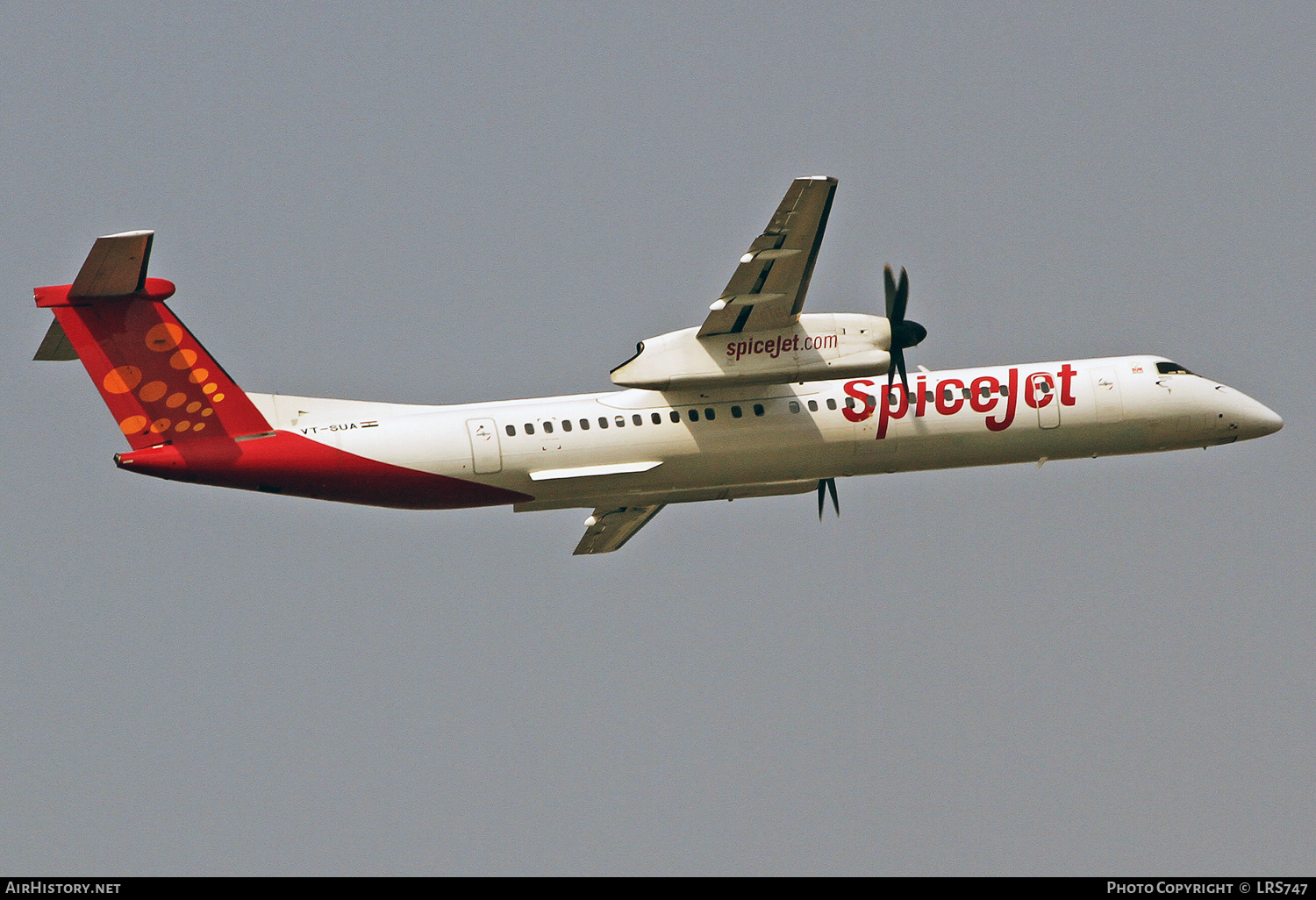 Aircraft Photo of VT-SUA | Bombardier DHC-8-402 Dash 8 | SpiceJet | AirHistory.net #318863