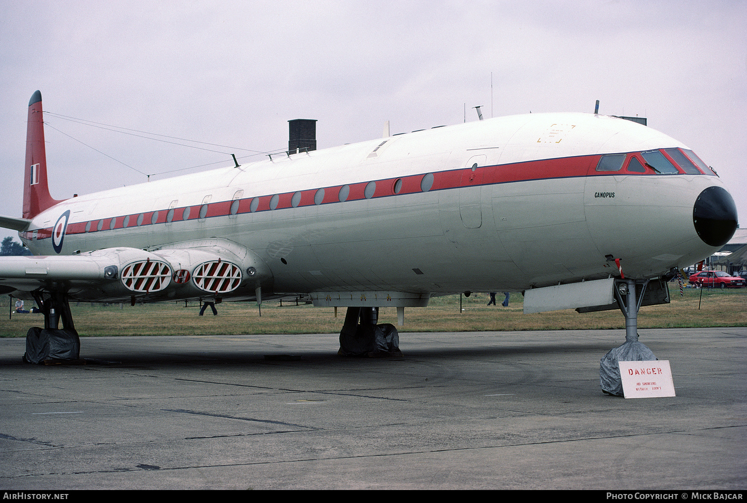 Aircraft Photo of XS235 | De Havilland D.H. 106 Comet 4C | UK - Air Force | AirHistory.net #319189