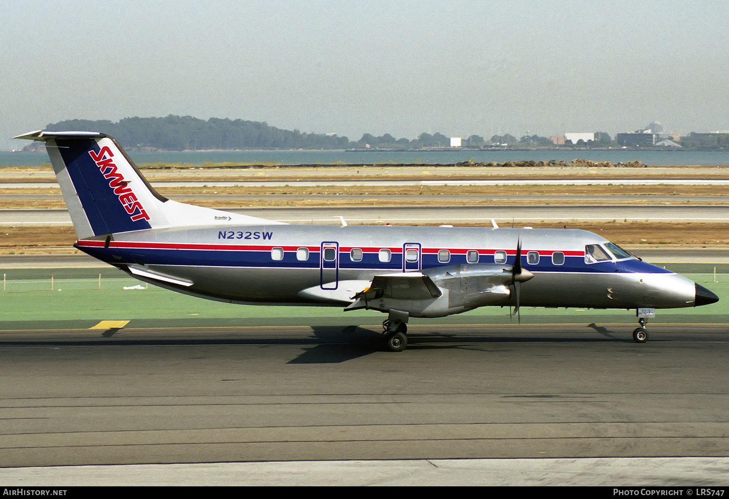 Aircraft Photo of N232SW | Embraer EMB-120ER Brasilia | SkyWest Airlines | AirHistory.net #319231