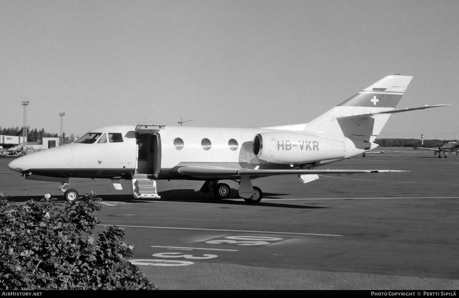 Aircraft Photo of HB-VKR | Dassault Falcon 100 | AirHistory.net #319236