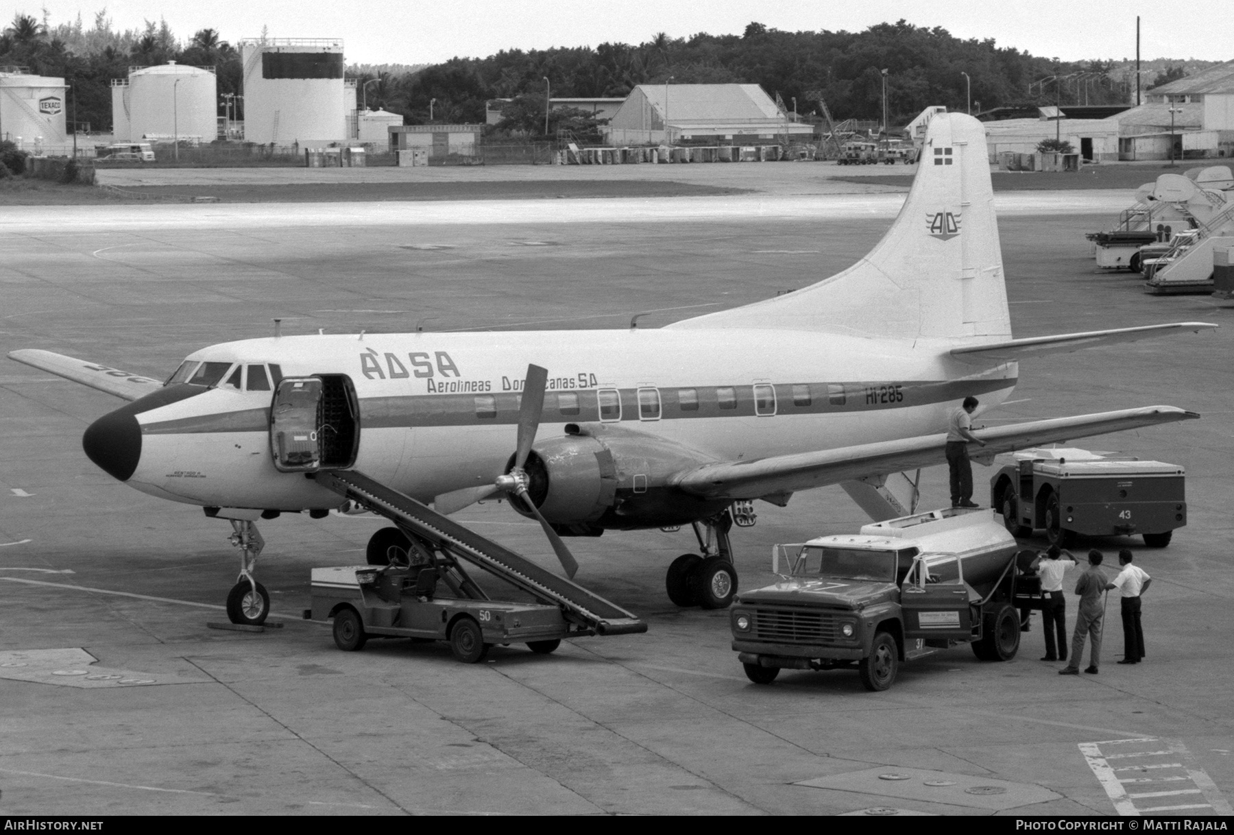 Aircraft Photo of HI-285 | Martin 404 | ADSA - Aerolíneas Dominicanas | AirHistory.net #319379