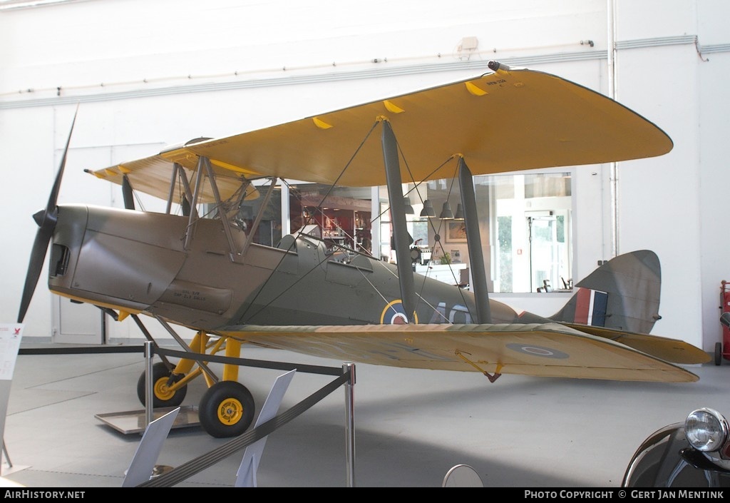 Aircraft Photo of D-EDHA / R5246 | De Havilland D.H. 82A Tiger Moth | AirHistory.net #319404