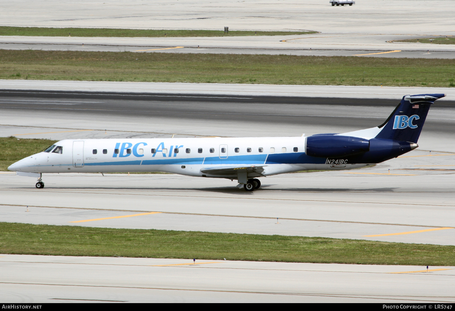 Aircraft Photo of N241BC | Embraer ERJ-145EP (EMB-145EP) | IBC Airways | AirHistory.net #319406
