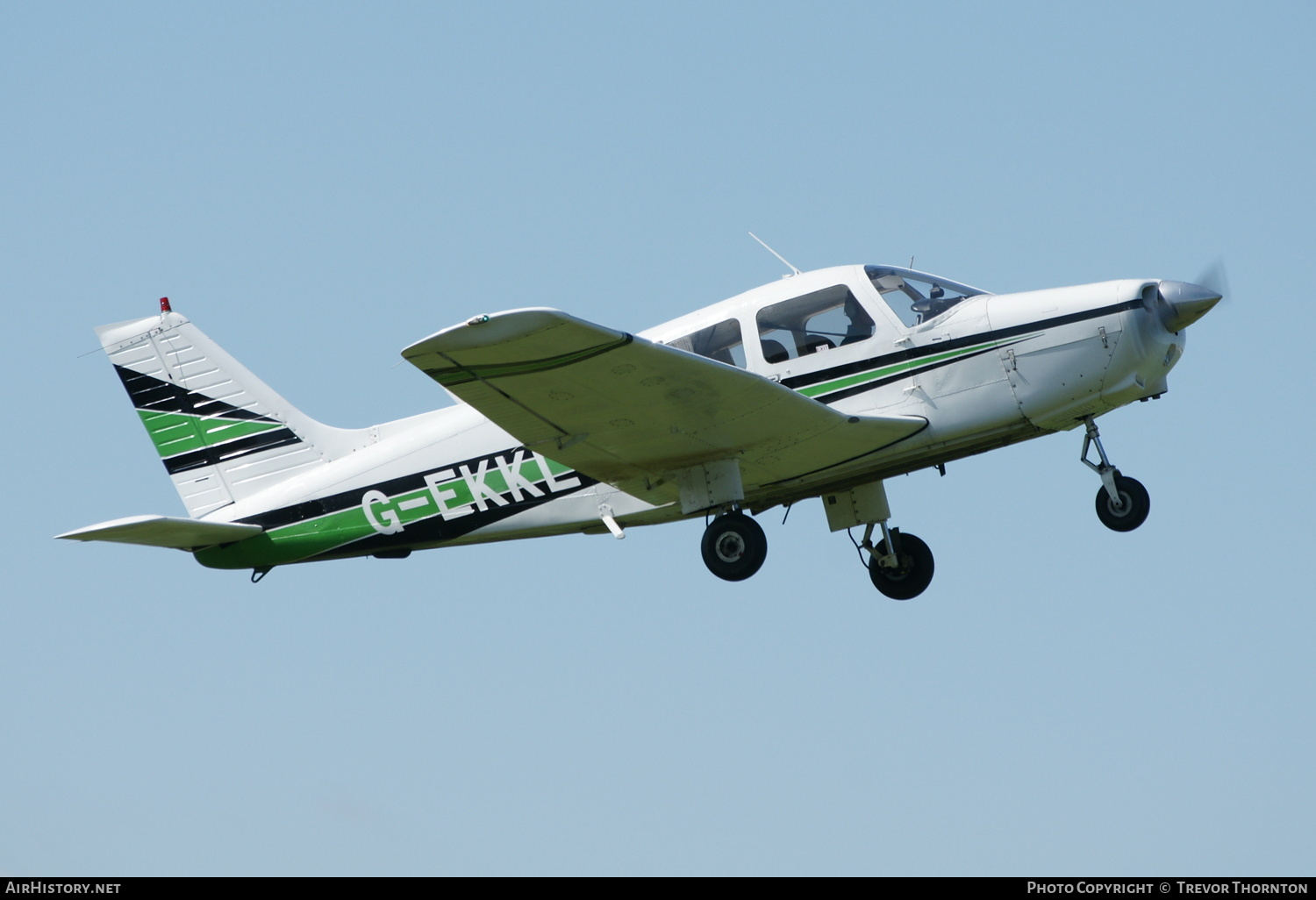 Aircraft Photo of G-EKKL | Piper PA-28-161 Cherokee Warrior II | AirHistory.net #319502