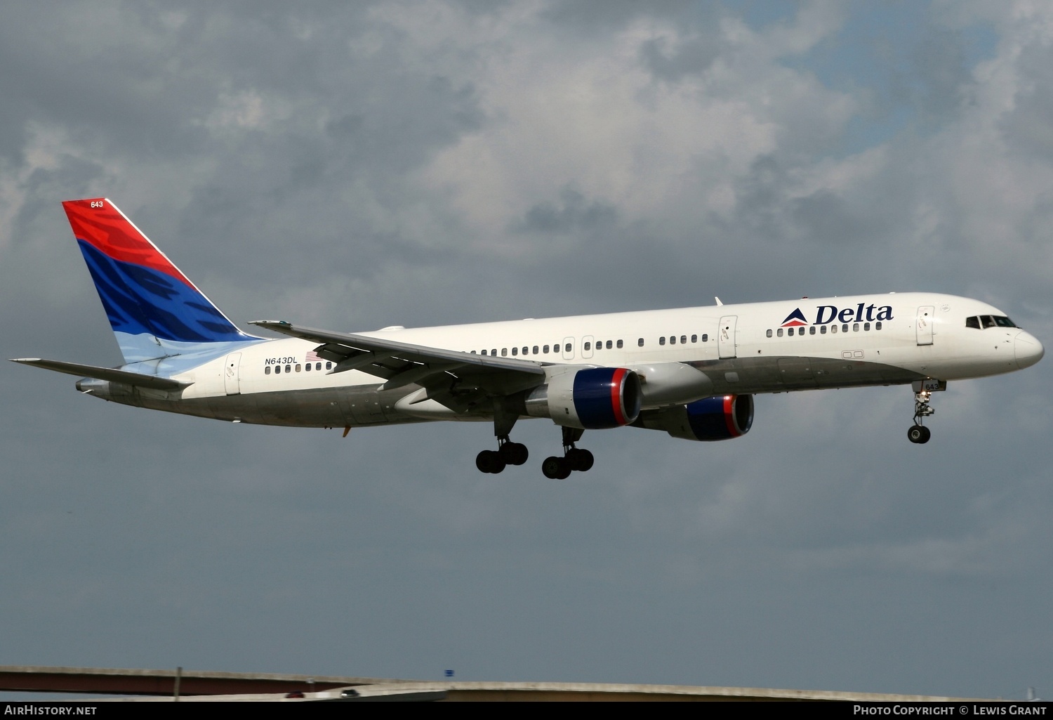 Aircraft Photo of N643DL | Boeing 757-232 | Delta Air Lines | AirHistory.net #319752