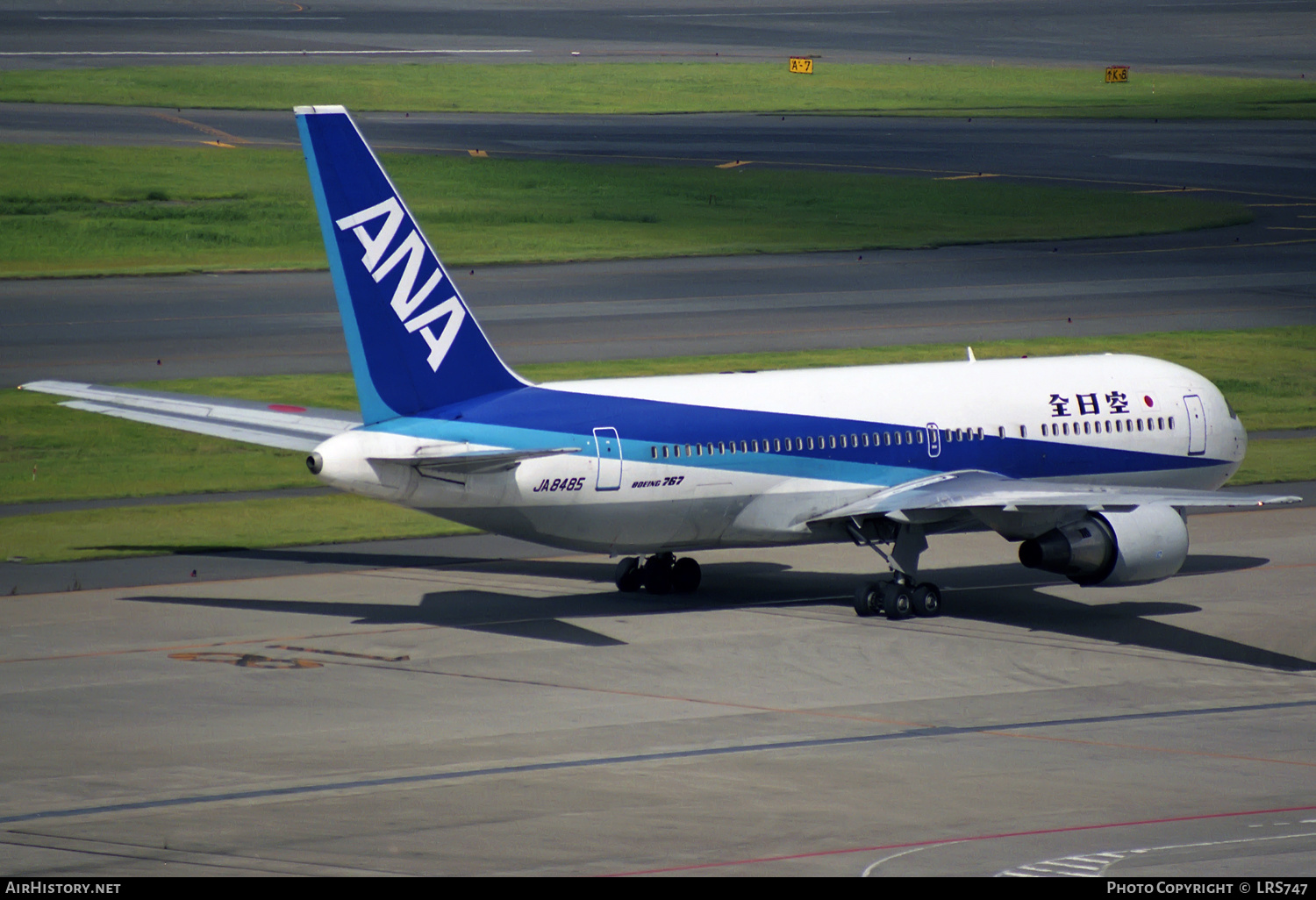 JA8578 All Nippon Airways Boeing 767-381 Photo by LEDUC