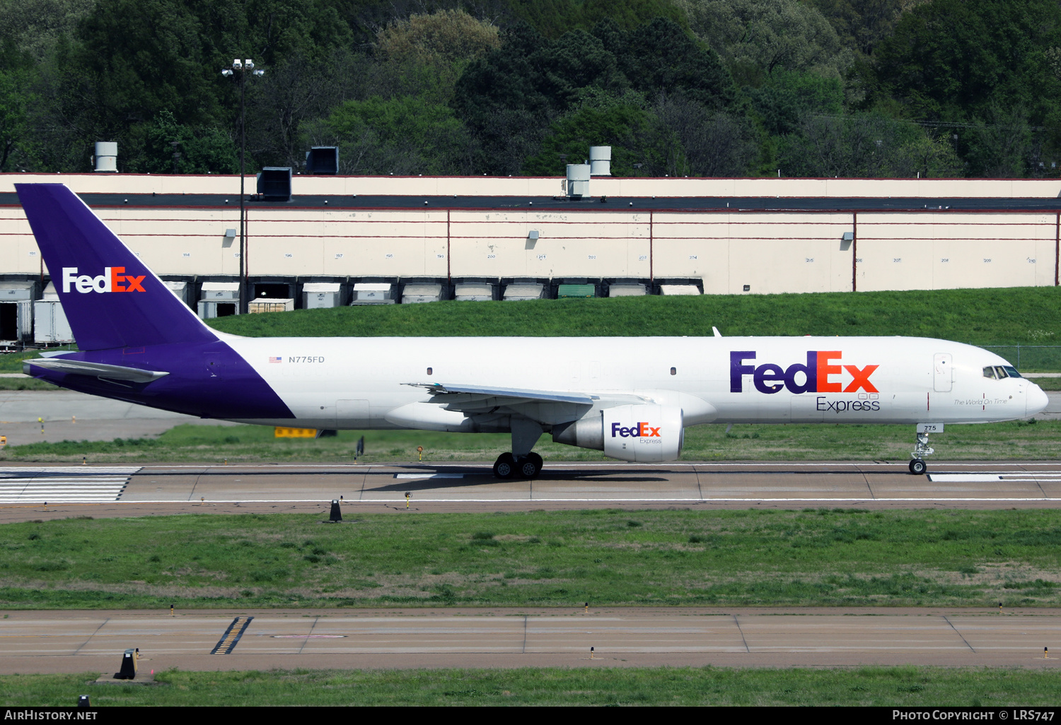 Aircraft Photo of N775FD | Boeing 757-222(SF) | FedEx Express - Federal Express | AirHistory.net #319821