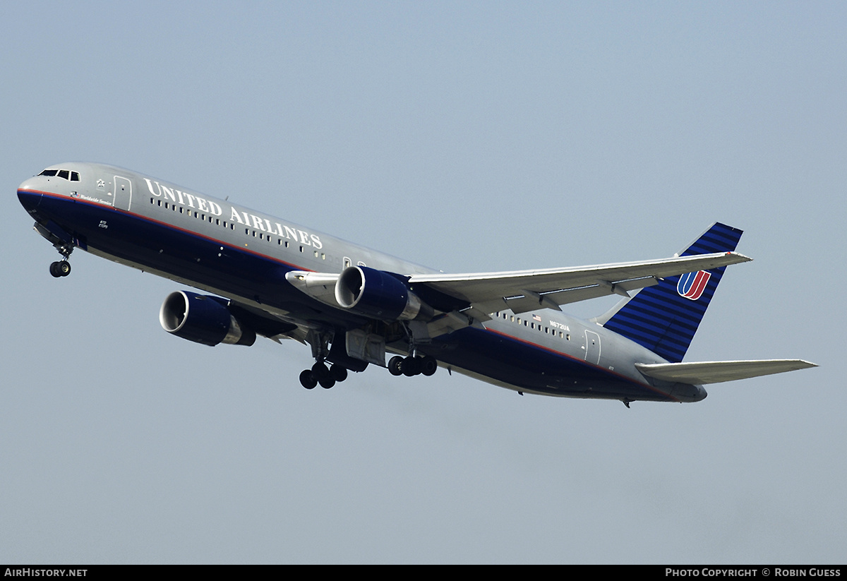 Aircraft Photo of N672UA | Boeing 767-322/ER | United Airlines | AirHistory.net #320162