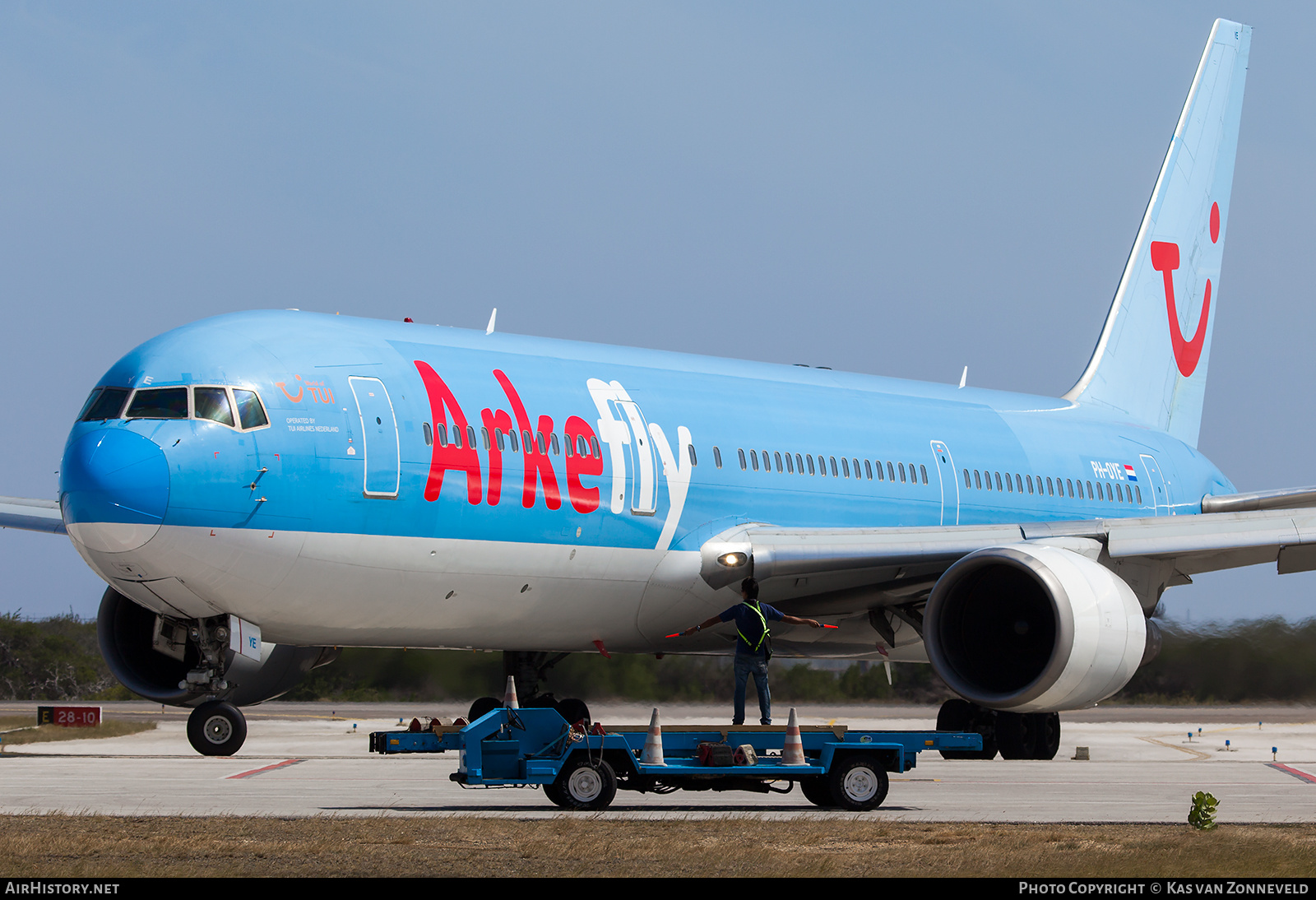 Aircraft Photo of PH-OYE | Boeing 767-304/ER | ArkeFly | AirHistory.net #320308