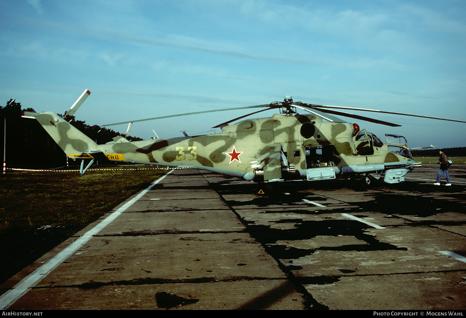 Aircraft Photo of 33 yellow | Mil Mi-24P | Russia - Air Force | AirHistory.net #320382