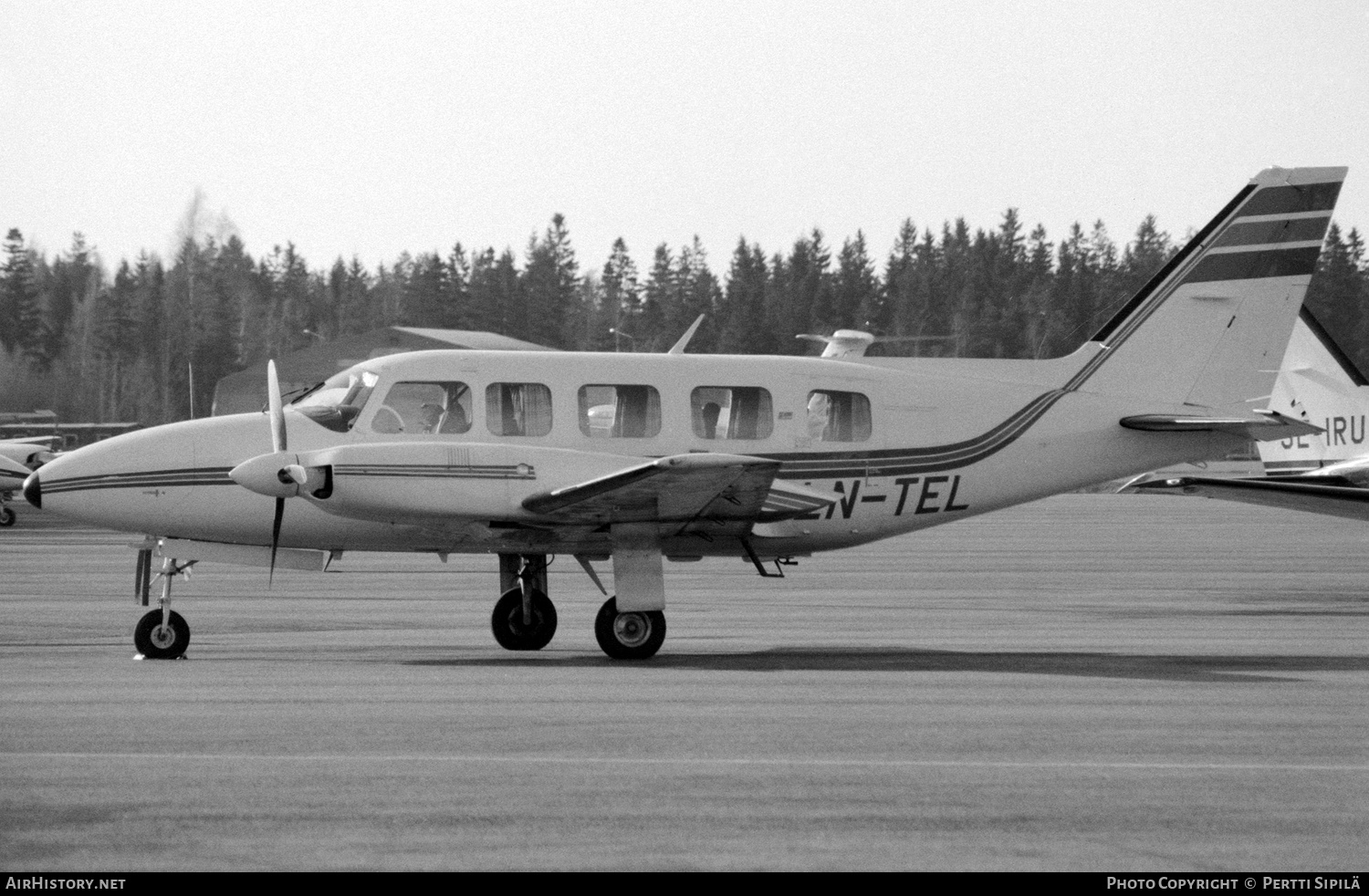 Aircraft Photo of LN-TEL | Piper PA-31-350 Navajo Chieftain | AirHistory.net #320404