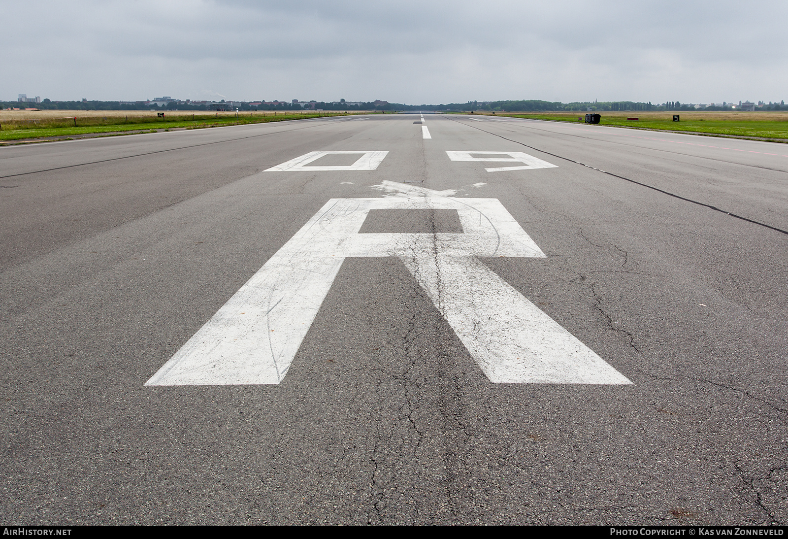 Airport photo of Berlin - Tempelhof (EDDI / THF) (closed) in Germany | AirHistory.net #320416