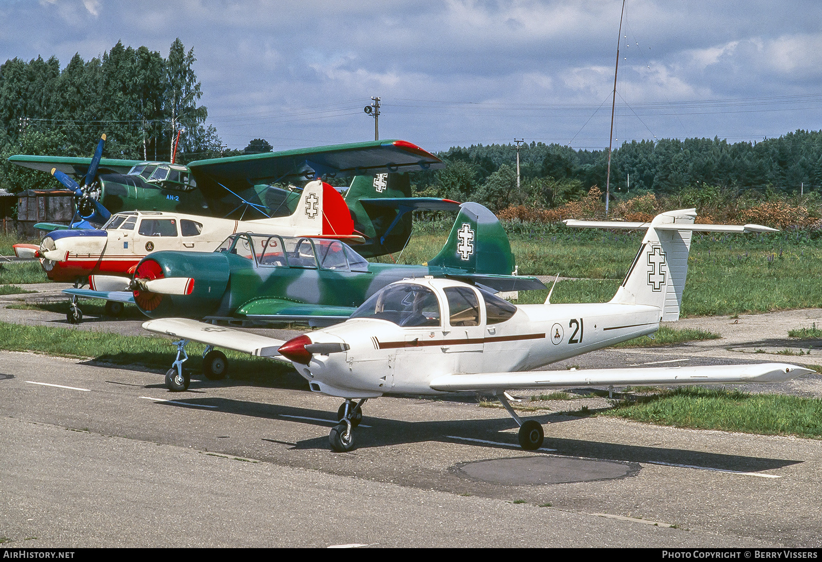 Aircraft Photo of 21 | Piper PA-38-112 Tomahawk | Lithuania - Border Guard | AirHistory.net #320466