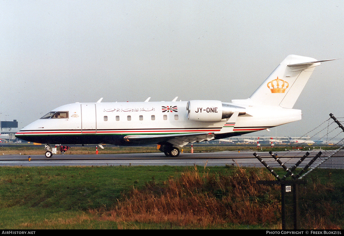 Aircraft Photo of JY-ONE | Canadair Challenger 604 (CL-600-2B16) | Hashemite Kingdom of Jordan | AirHistory.net #320486