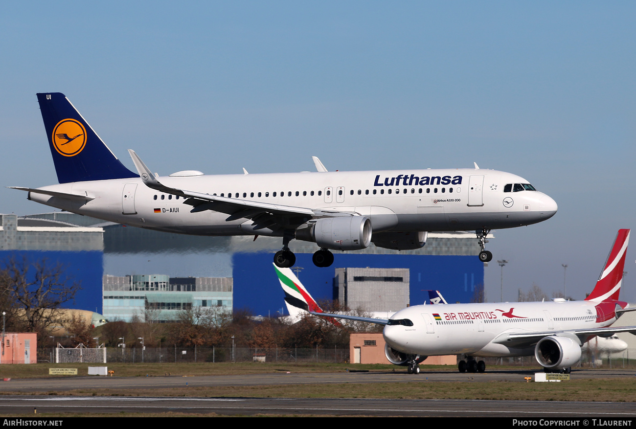 Aircraft Photo of D-AIUI | Airbus A320-214 | Lufthansa | AirHistory.net #320509