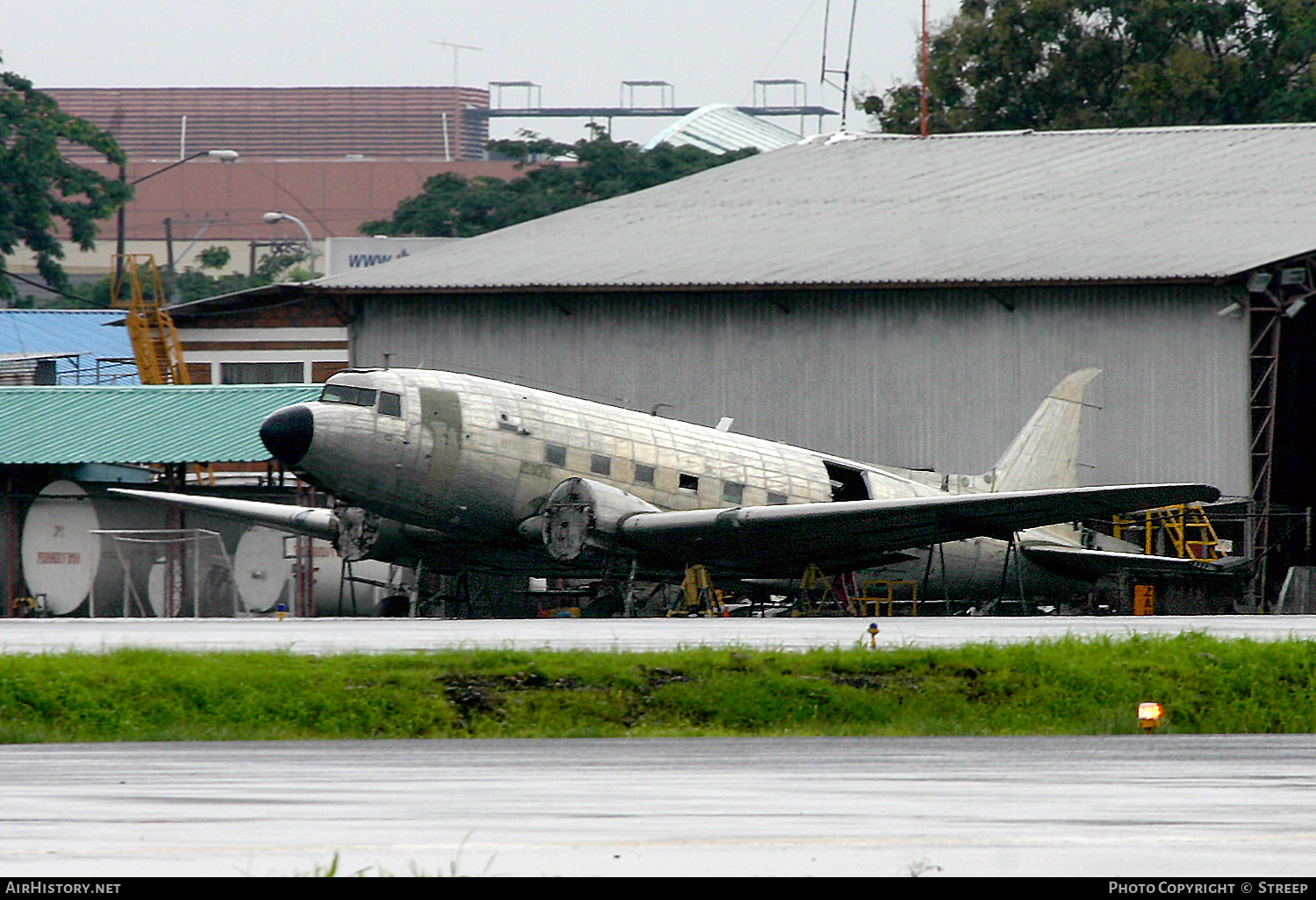 Aircraft Photo of HC-BOT | Douglas C-47A Skytrain | AirHistory.net #320517