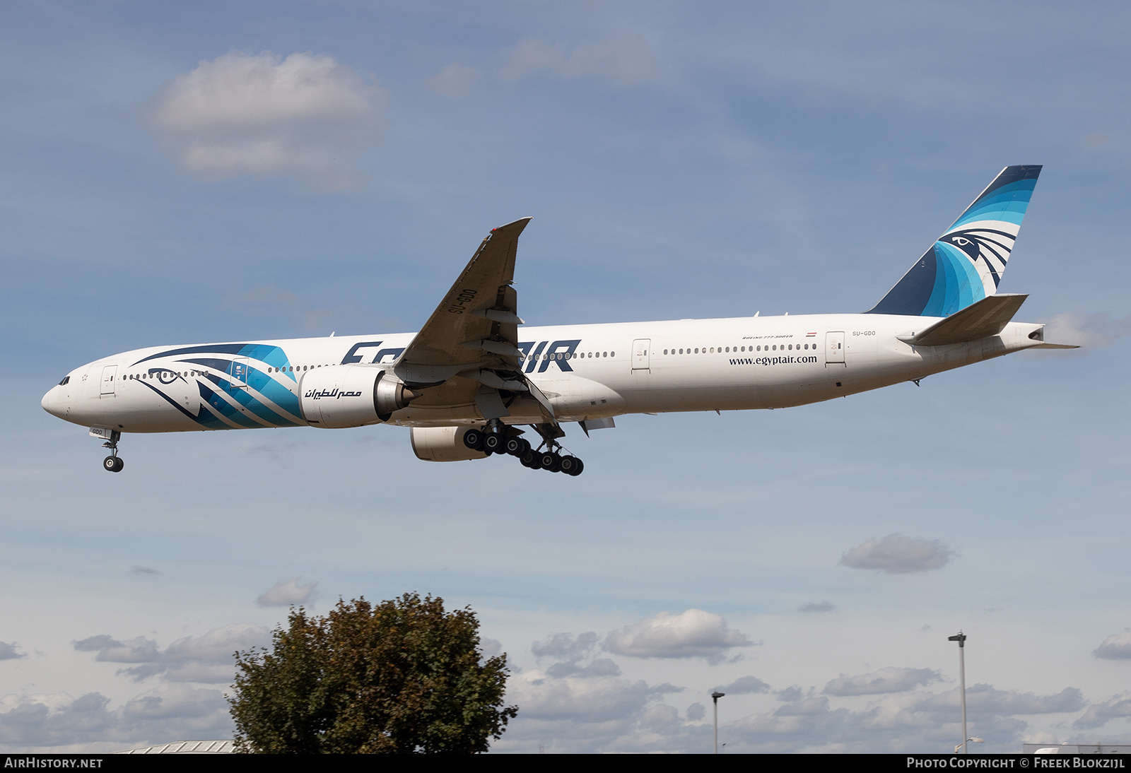 Aircraft Photo of SU-GDO | Boeing 777-36N/ER | EgyptAir | AirHistory.net #320544