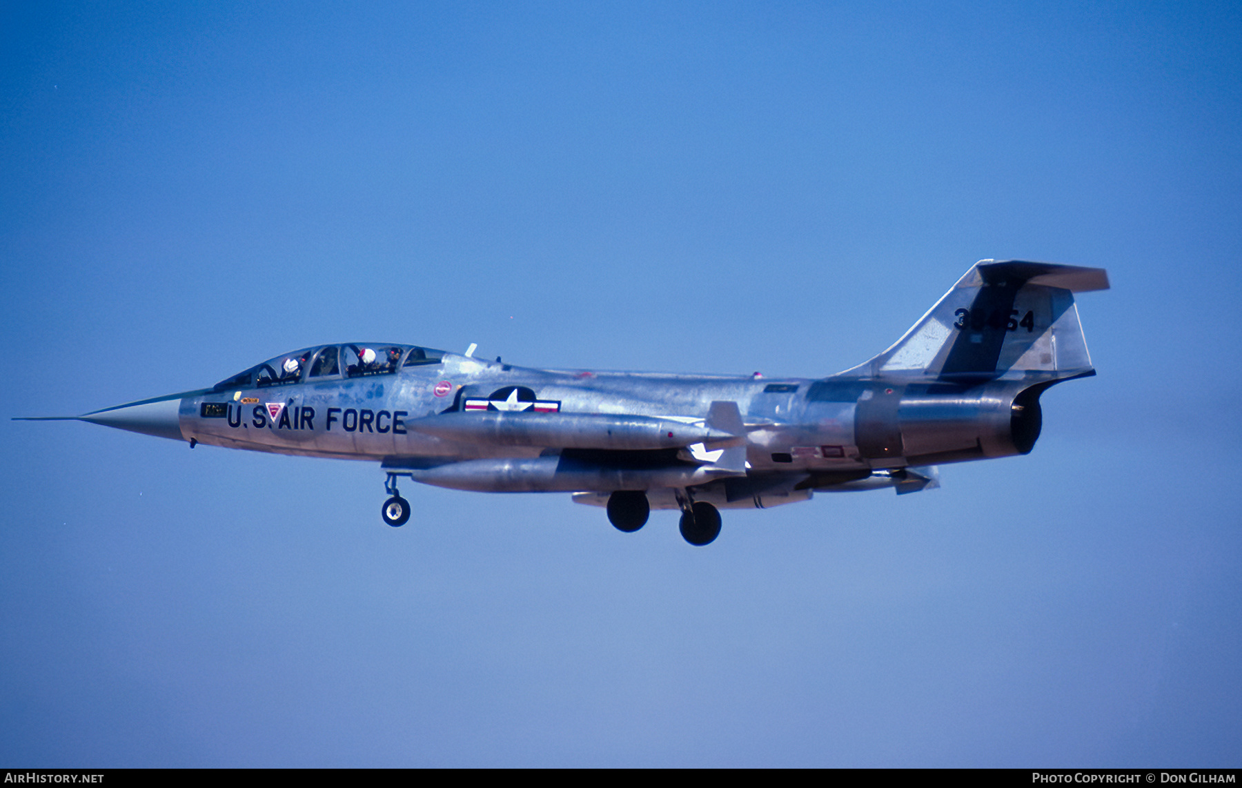 Aircraft Photo of 63-8464 / 38464 | Lockheed TF-104G Starfighter | USA - Air Force | AirHistory.net #320609