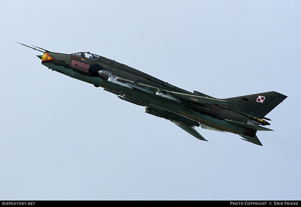 Aircraft Photo of 8308 | Sukhoi Su-22M4 | Poland - Air Force | AirHistory.net #320704