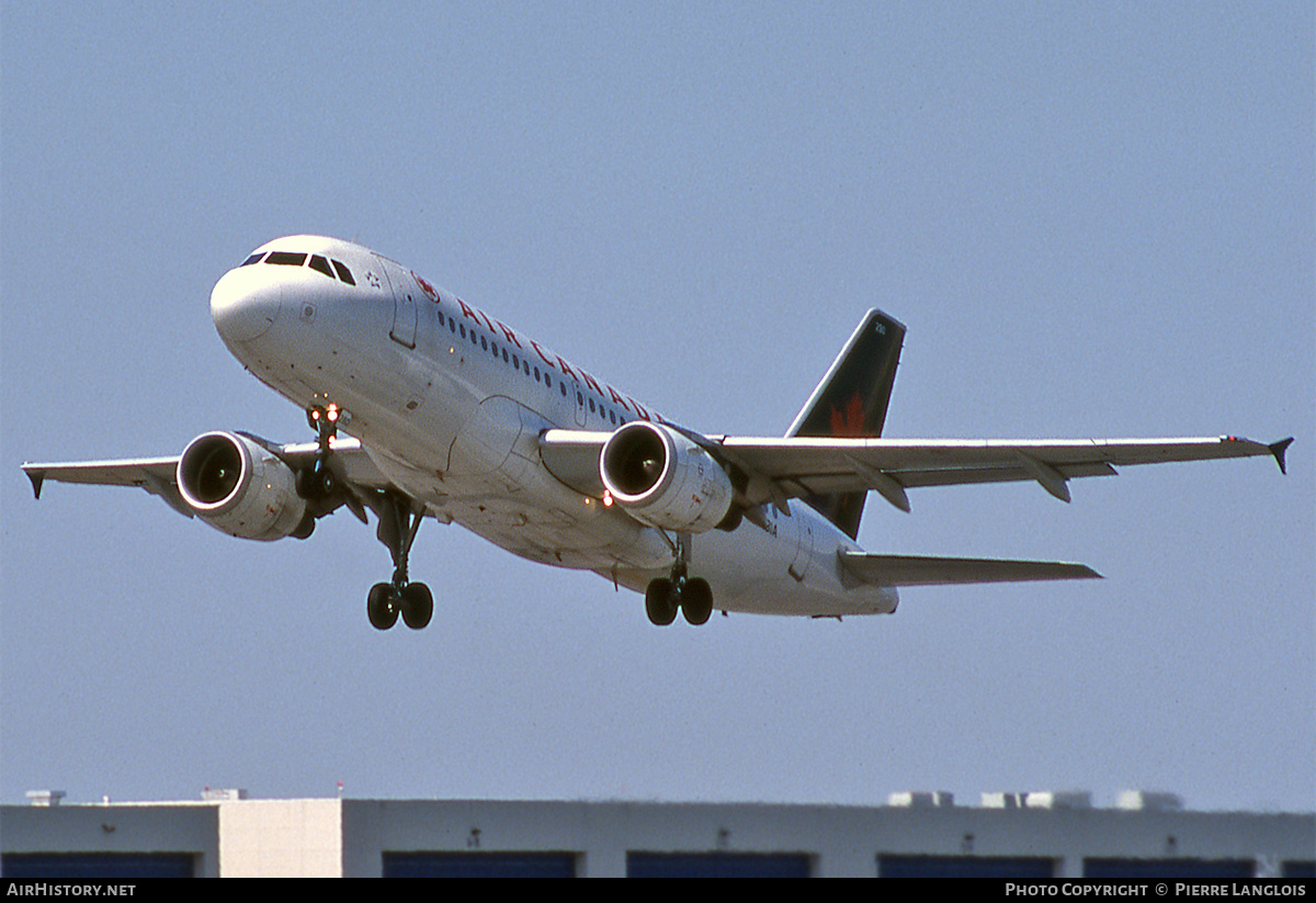 Aircraft Photo of C-GBIA | Airbus A319-114 | Air Canada | AirHistory.net #320761