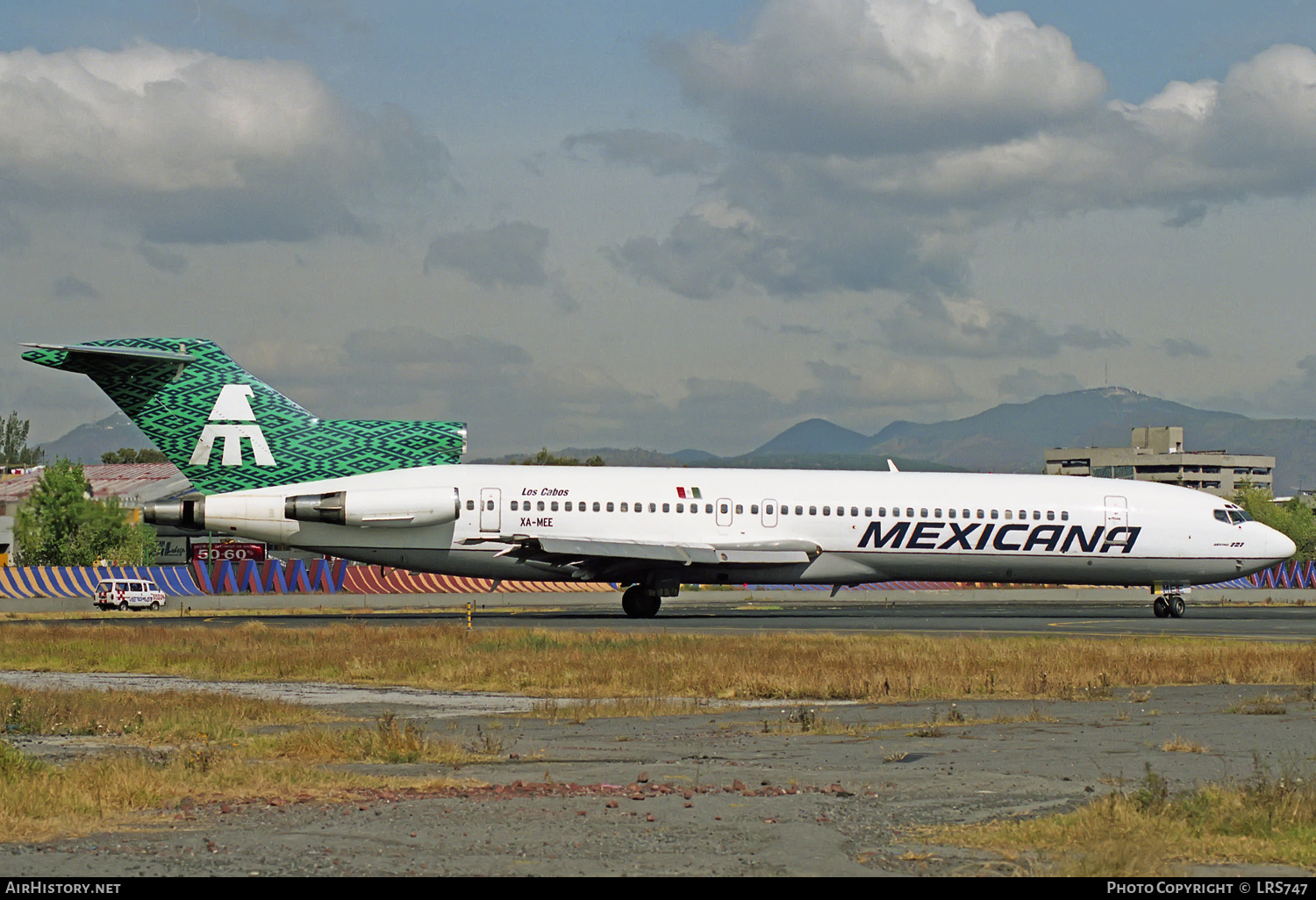 Aircraft Photo of XA-MEE | Boeing 727-264/Adv | Mexicana | AirHistory.net #320870