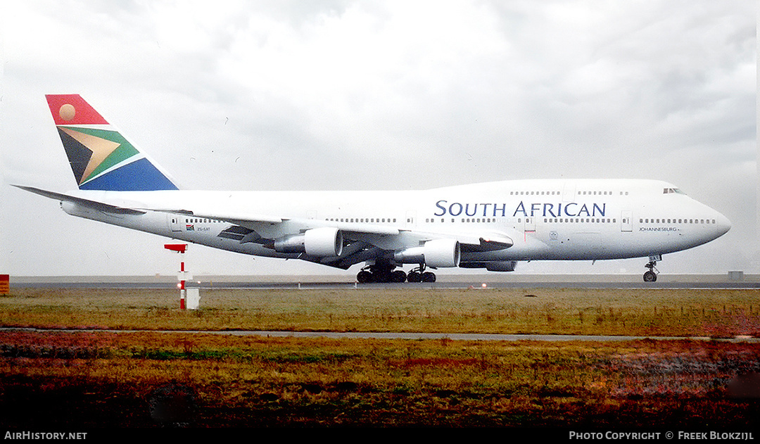 Aircraft Photo of ZS-SAT | Boeing 747-344 | South African Airways | AirHistory.net #320914
