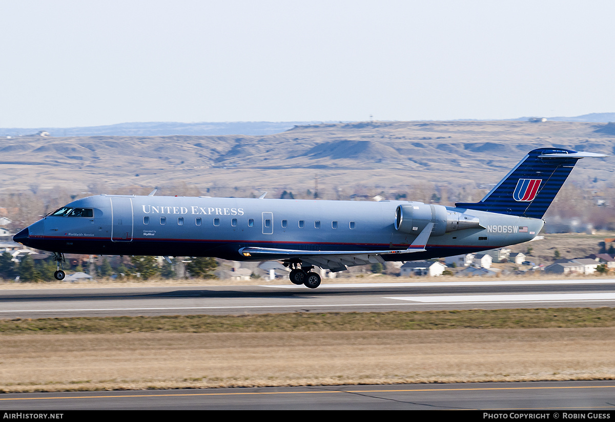 Aircraft Photo of N906SW | Bombardier CRJ-200ER (CL-600-2B19) | United Express | AirHistory.net #320950