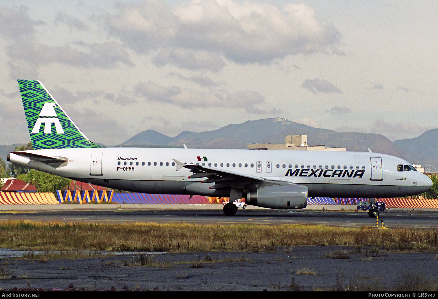 Aircraft Photo of F-OHMM | Airbus A320-231 | Mexicana | AirHistory.net #320971