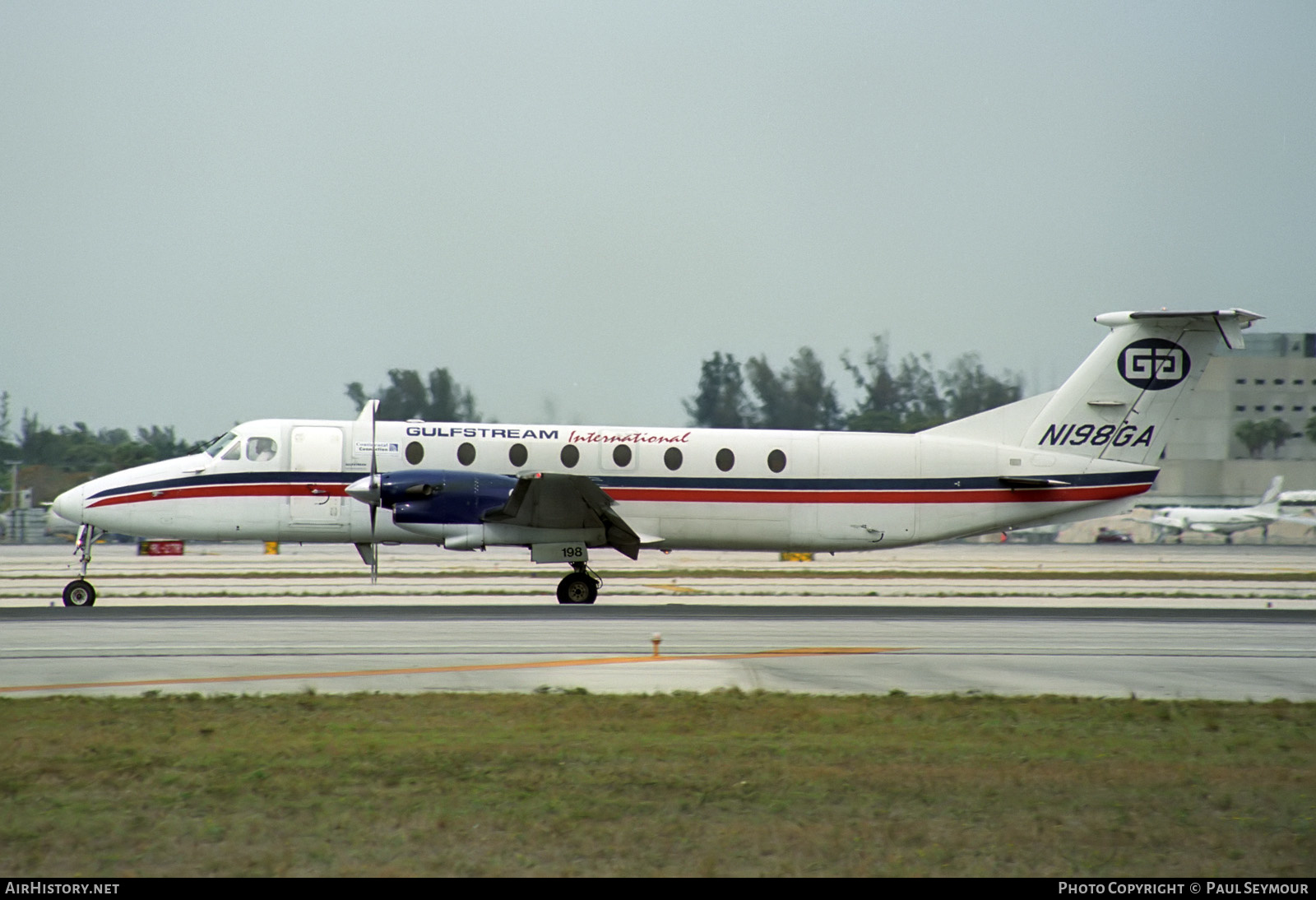Aircraft Photo of N198GA | Beech 1900C | Gulfstream International Airlines | AirHistory.net #320987
