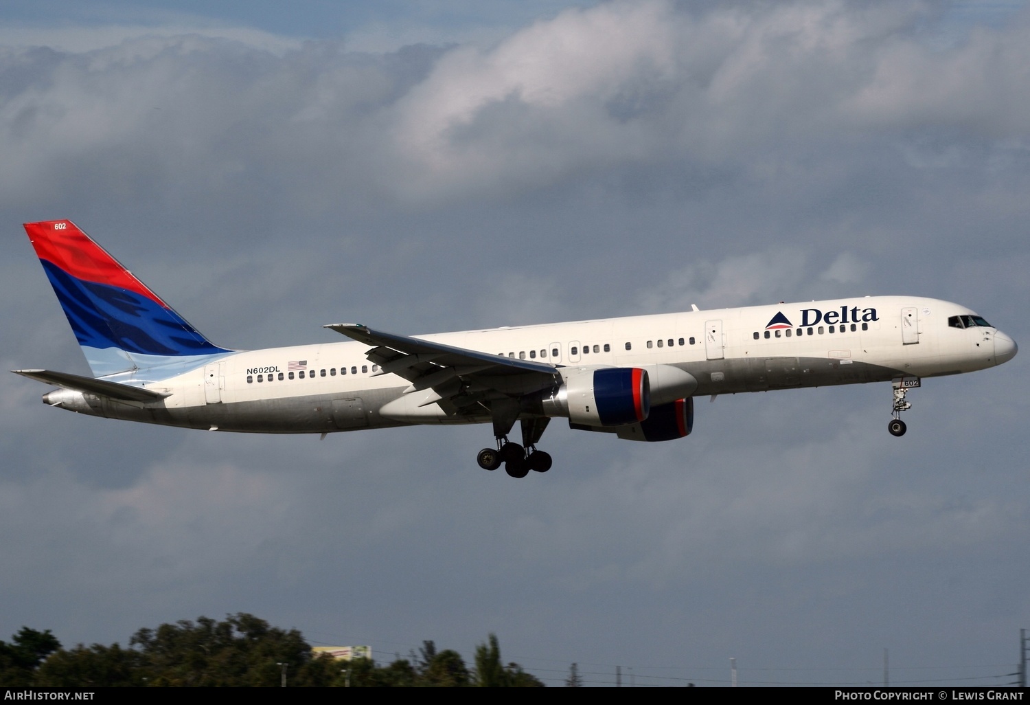 Aircraft Photo of N602DL | Boeing 757-232 | Delta Air Lines | AirHistory.net #321008