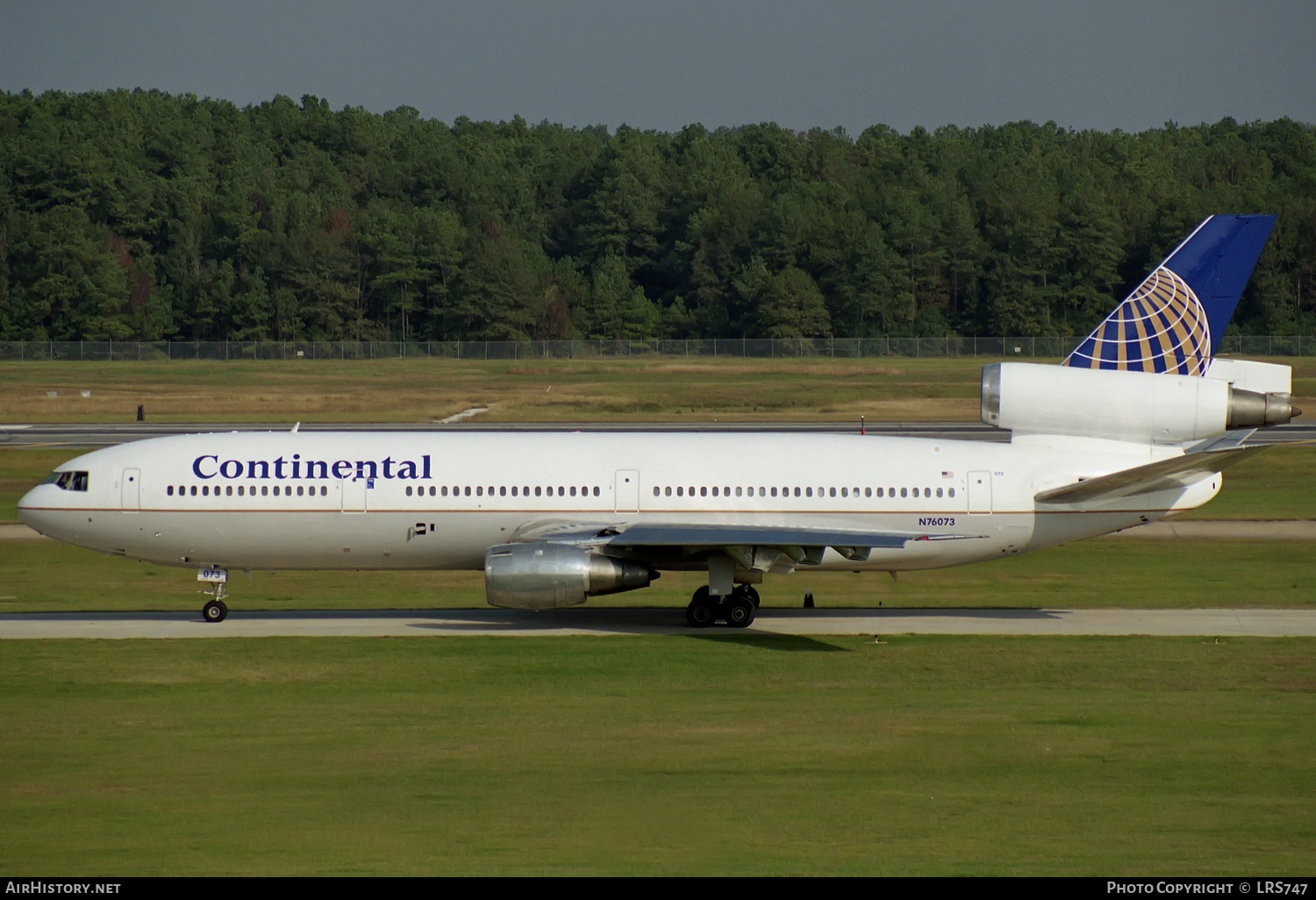 Aircraft Photo of N76073 | McDonnell Douglas DC-10-30 | Continental Airlines | AirHistory.net #321010