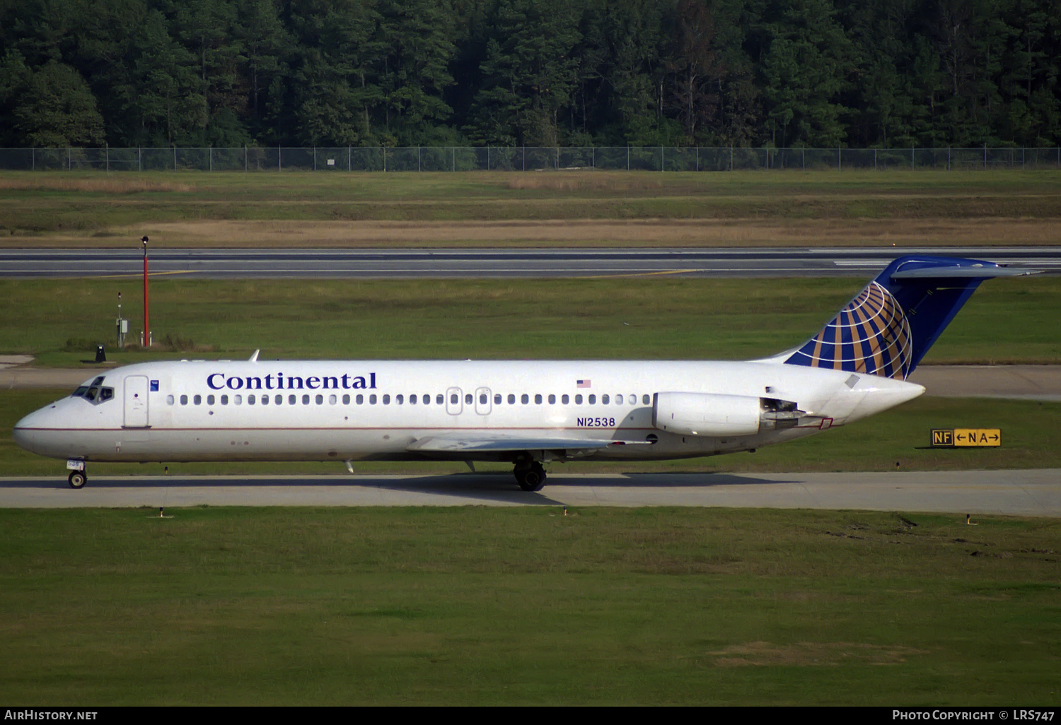 Aircraft Photo of N12538 | McDonnell Douglas DC-9-32 | Continental Airlines | AirHistory.net #321032