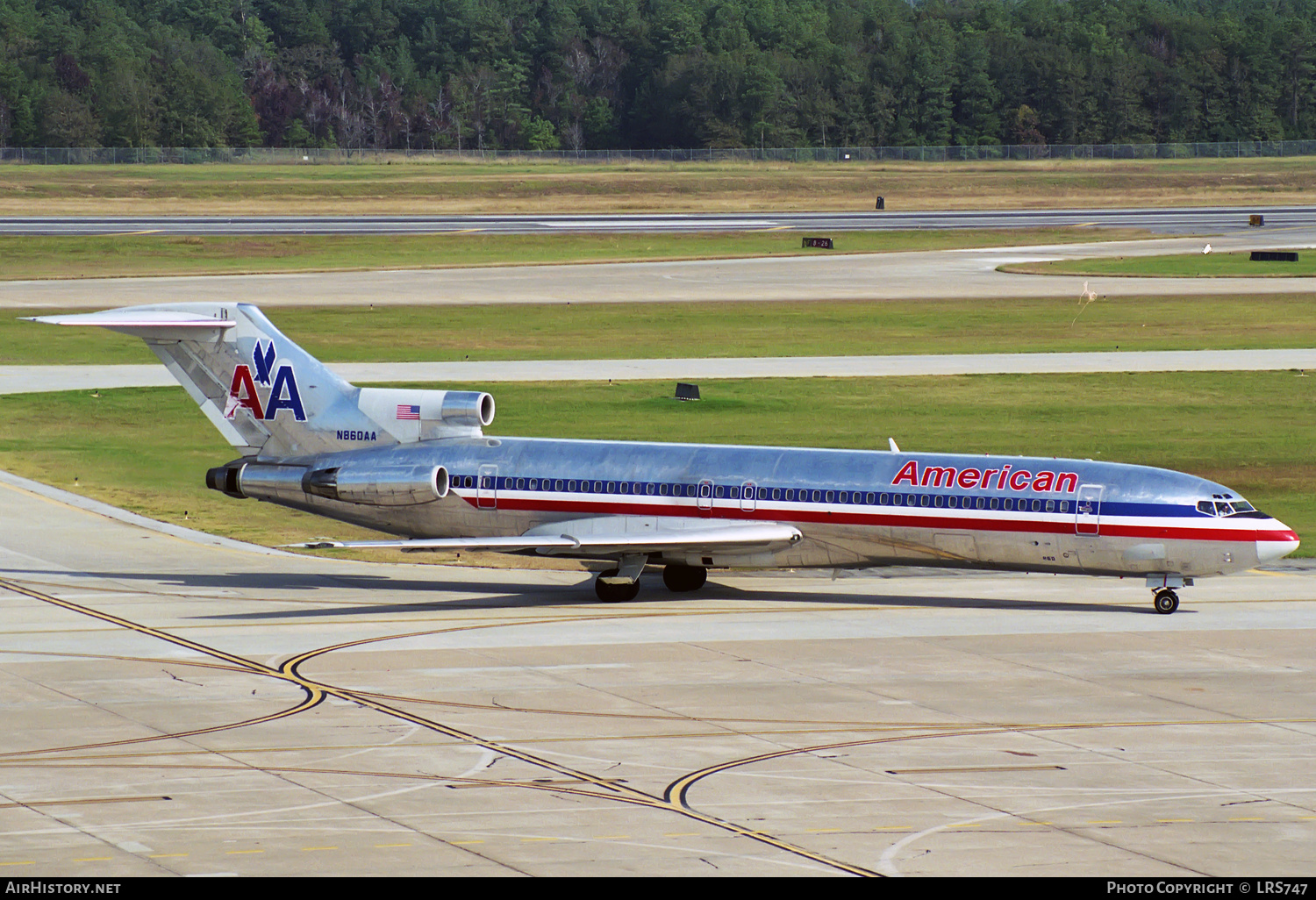 Aircraft Photo of N860AA | Boeing 727-223/Adv | American Airlines | AirHistory.net #321036