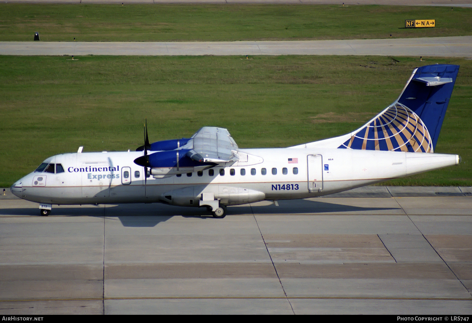 Aircraft Photo of N14813 | ATR ATR-42-320 | Continental Express | AirHistory.net #321041