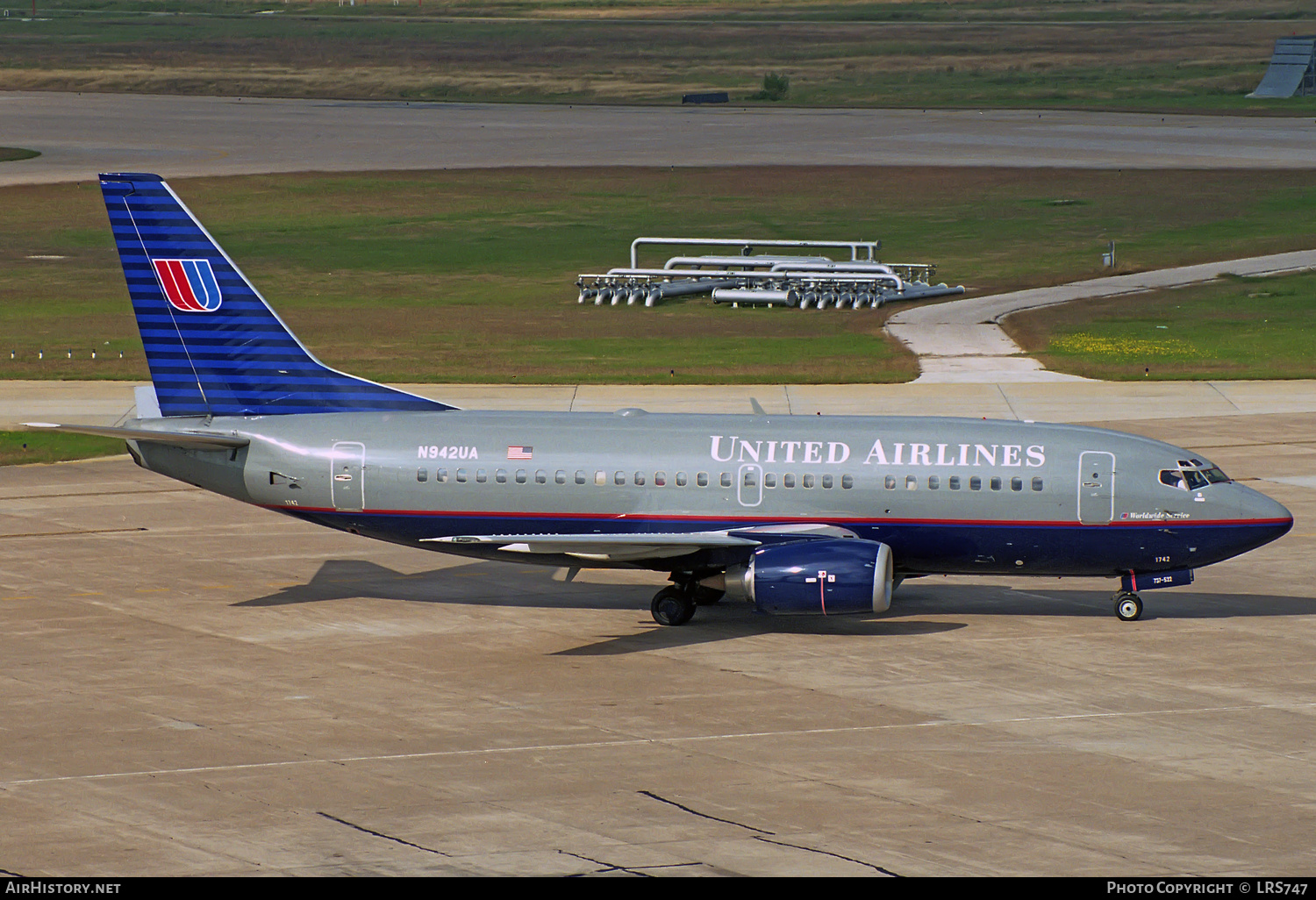 Aircraft Photo of N942UA | Boeing 737-522 | United Airlines | AirHistory.net #321043