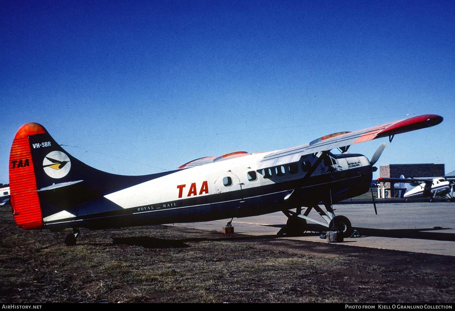Aircraft Photo of VH-SBR | De Havilland Canada DHC-3 Otter | TAA Sunbird Services | AirHistory.net #321044