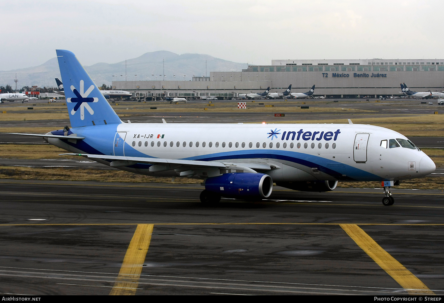 Aircraft Photo of XA-IJR | Sukhoi SSJ-100-95B Superjet 100 (RRJ-95B) | Interjet | AirHistory.net #321055