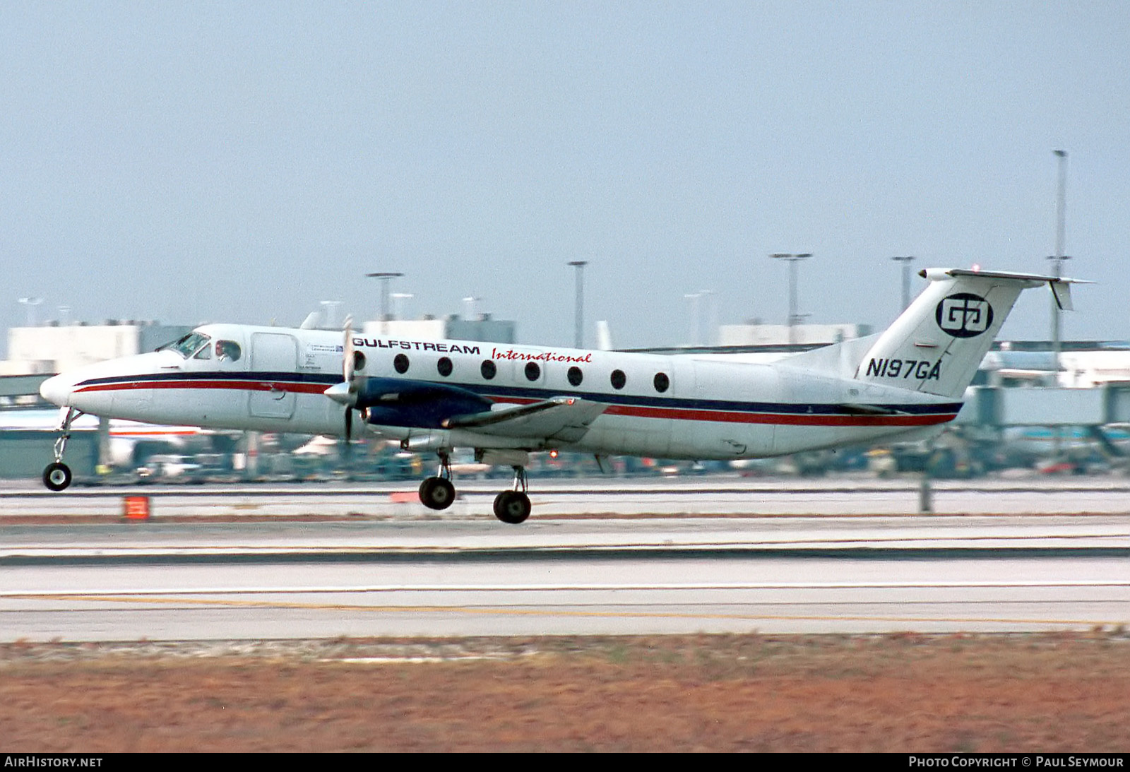 Aircraft Photo of N197GA | Beech 1900C | Gulfstream International Airlines | AirHistory.net #321058