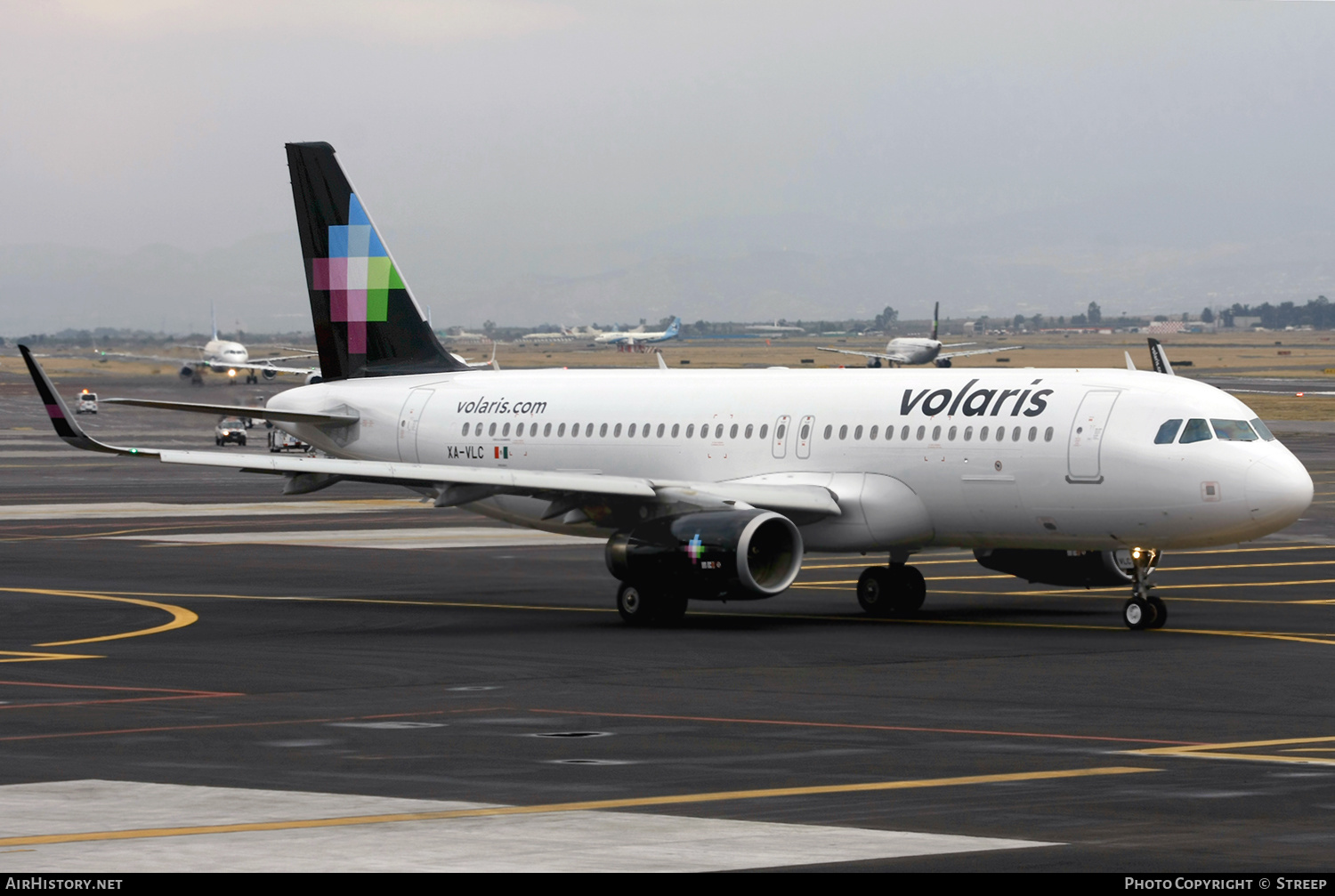 Aircraft Photo of XA-VLC | Airbus A320-233 | Volaris | AirHistory.net #321059