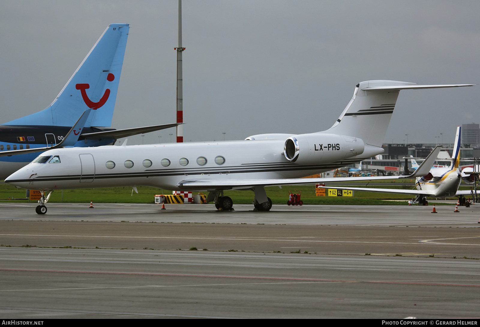 Aircraft Photo of LX-PHS | Gulfstream Aerospace G-V-SP Gulfstream G550 | AirHistory.net #321087