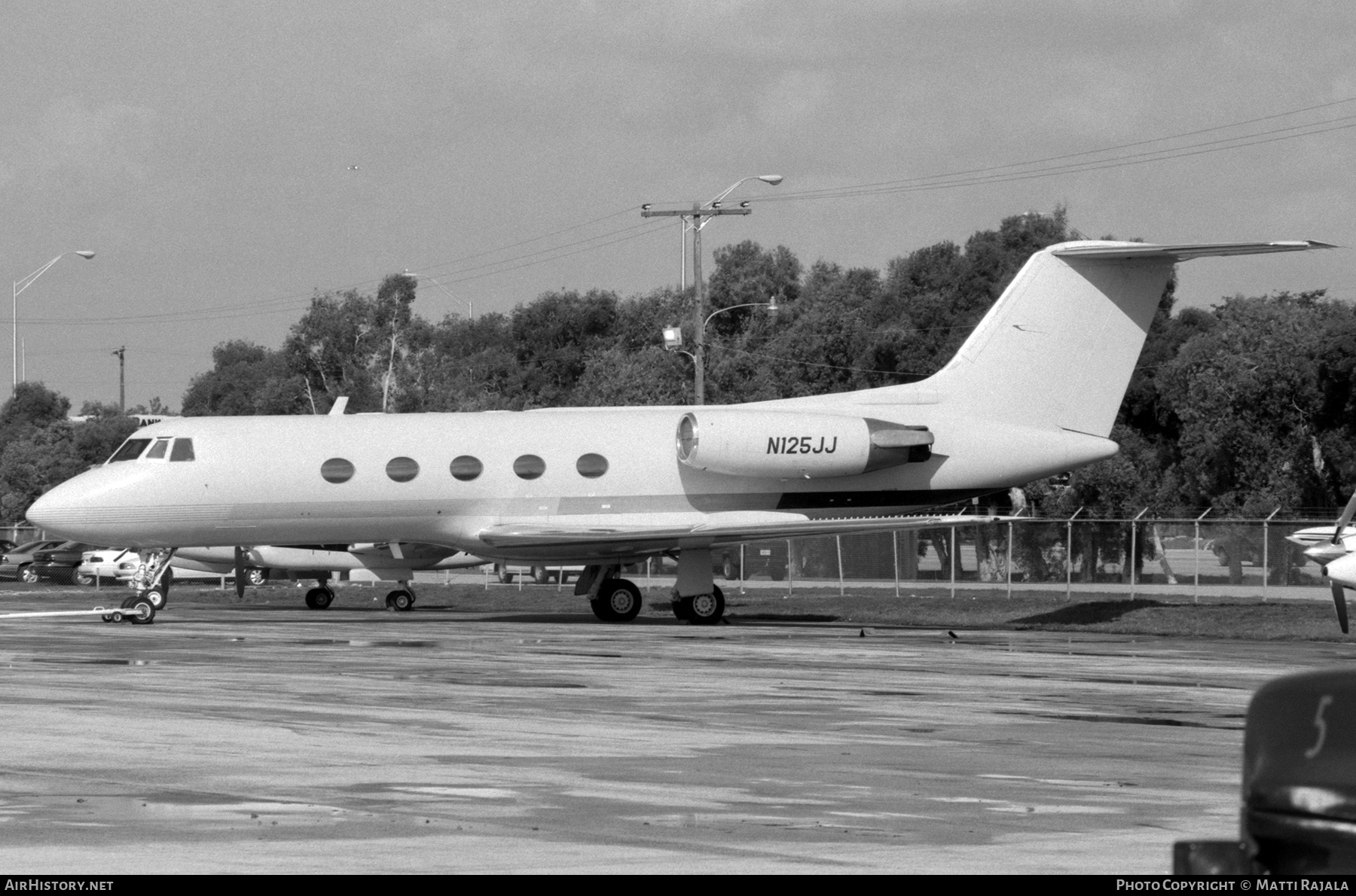 Aircraft Photo of N125JJ | Grumman G-1159 Gulfstream II | AirHistory.net #321117