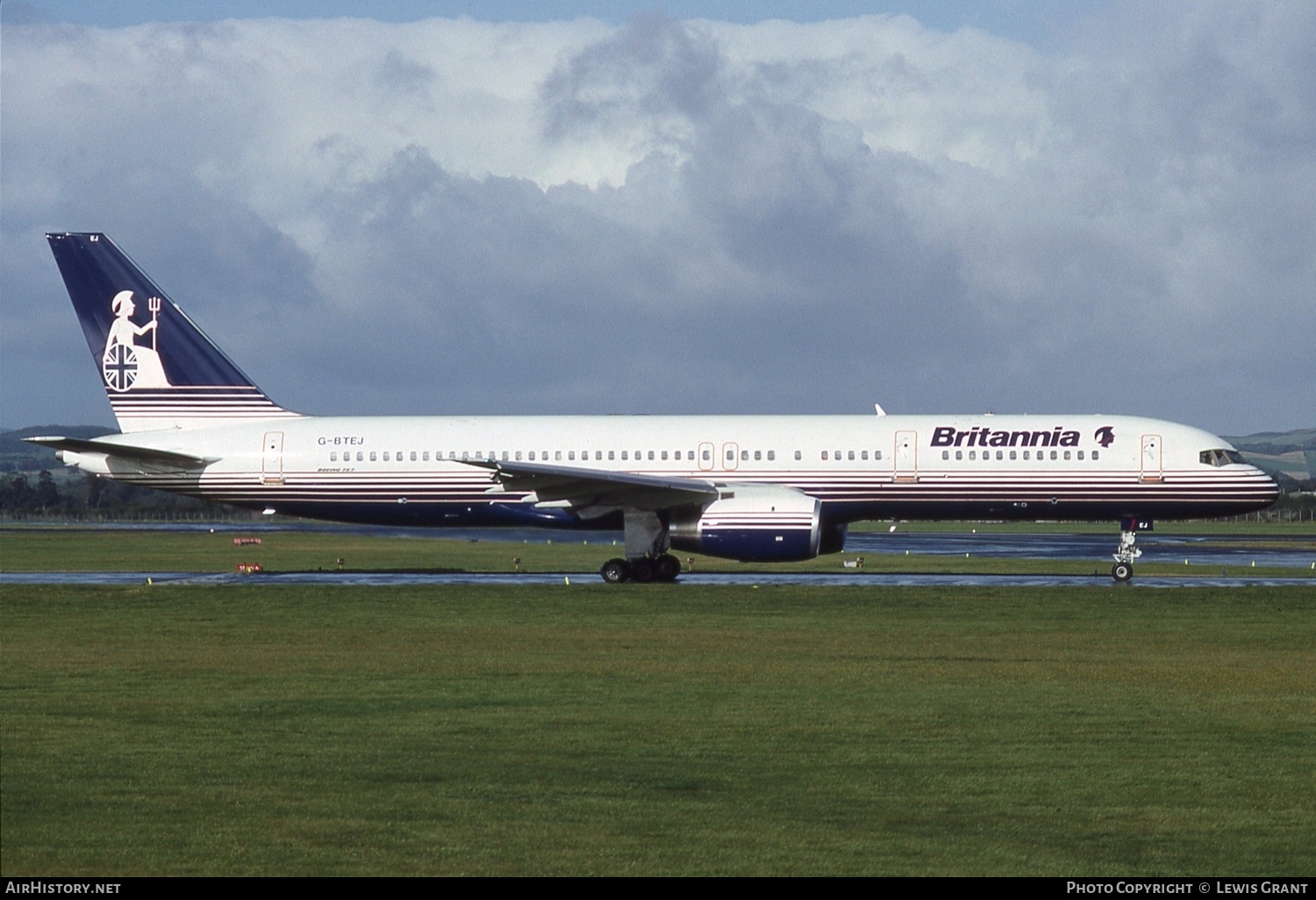 Aircraft Photo of G-BTEJ | Boeing 757-208 | Britannia Airways | AirHistory.net #321151