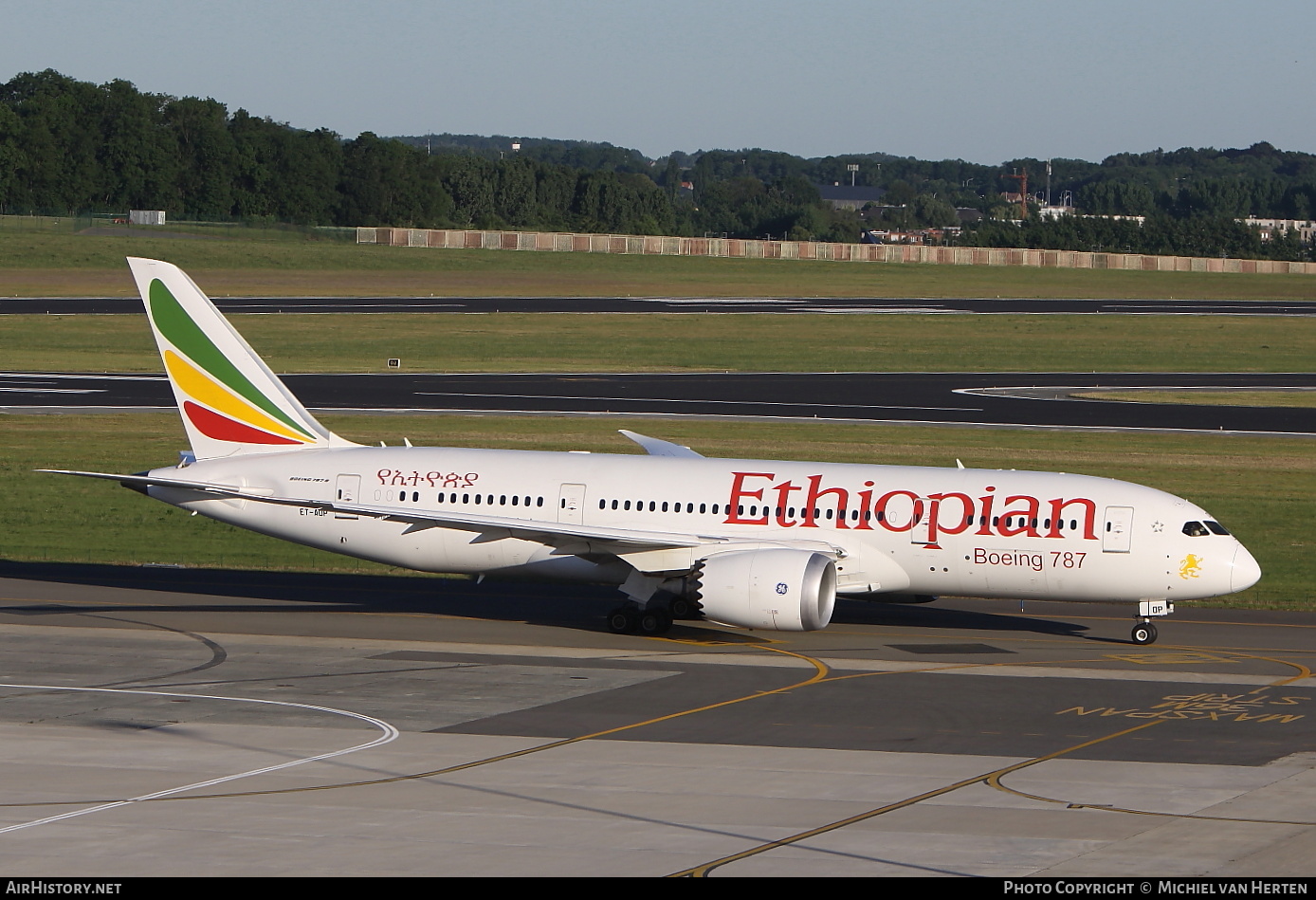 Aircraft Photo of ET-AOP | Boeing 787-8 Dreamliner | Ethiopian Airlines | AirHistory.net #321194