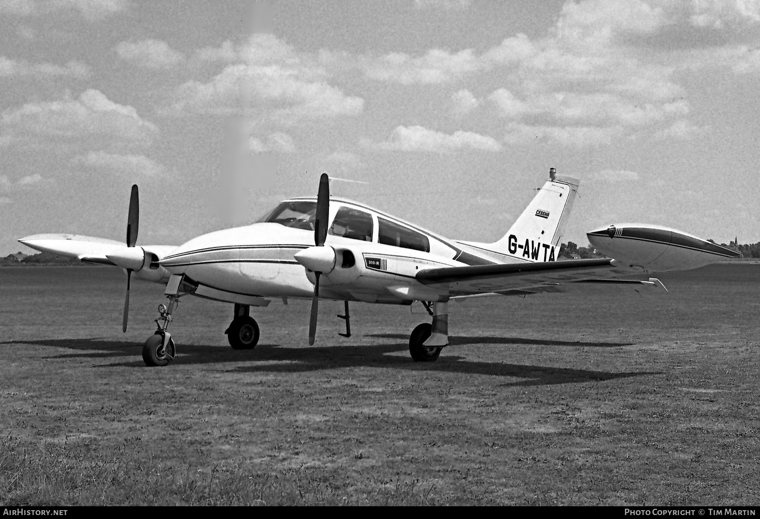 Aircraft Photo of G-AWTA | Cessna 310N | AirHistory.net #321295
