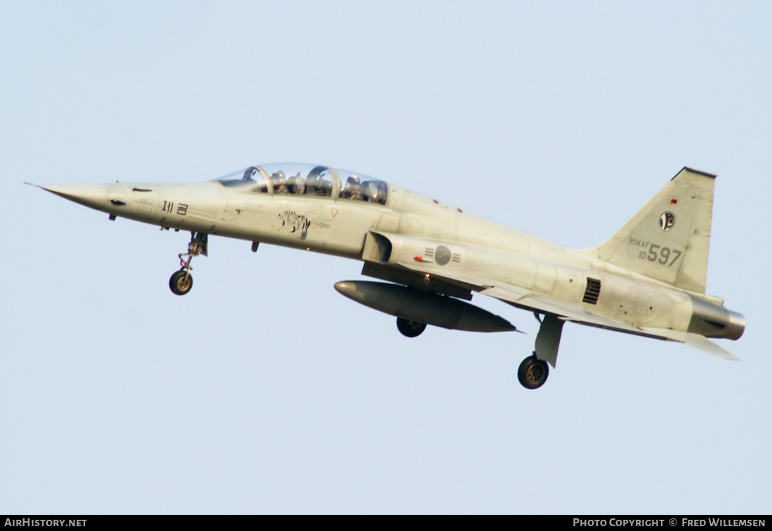Aircraft Photo of 10-597 | Northrop KF-5F Jegongho | South Korea - Air Force | AirHistory.net #321316