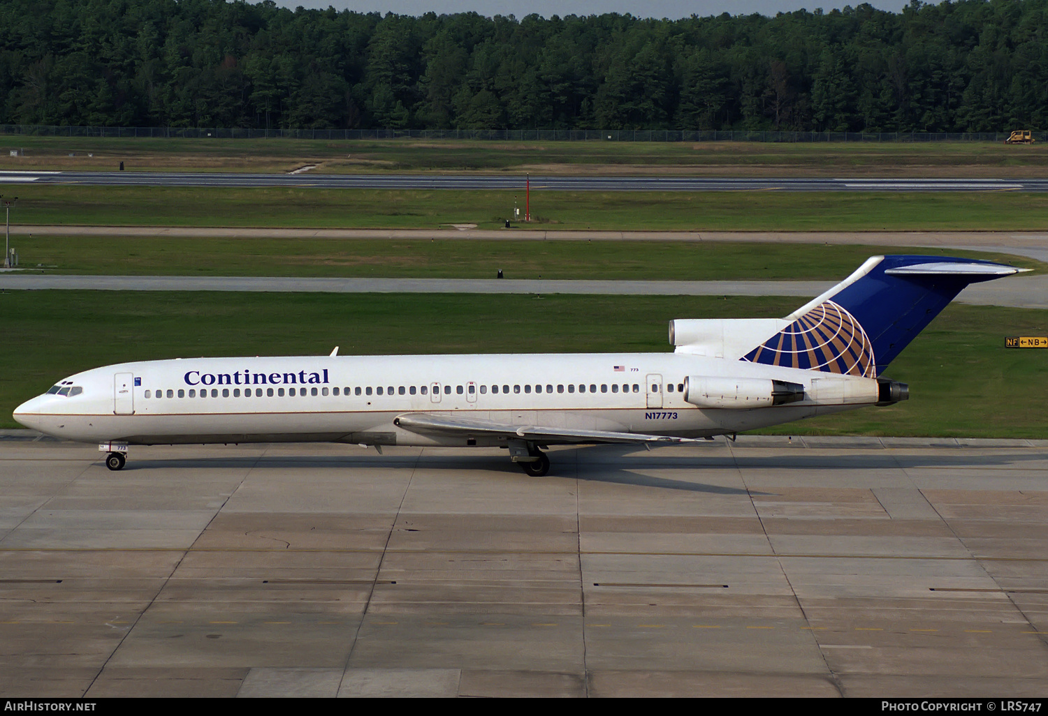 Aircraft Photo of N17773 | Boeing 727-227/Adv | Continental Airlines | AirHistory.net #321396