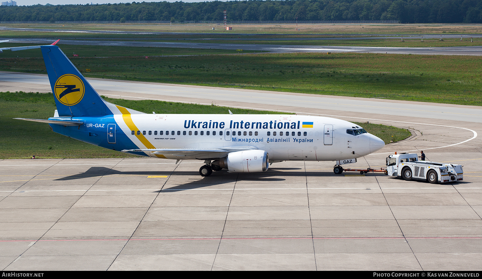 Aircraft Photo of UR-GAZ | Boeing 737-55D | Ukraine International Airlines | AirHistory.net #321468